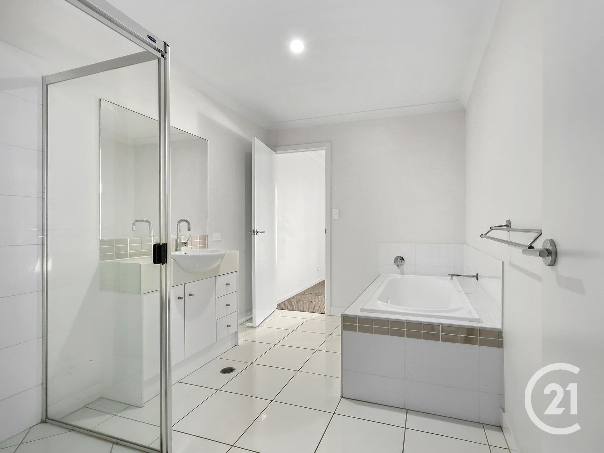 2/60 Glorious Promenade, Redbank Plains, QLD, 4301, Redbank Plains - Thumbnail 5