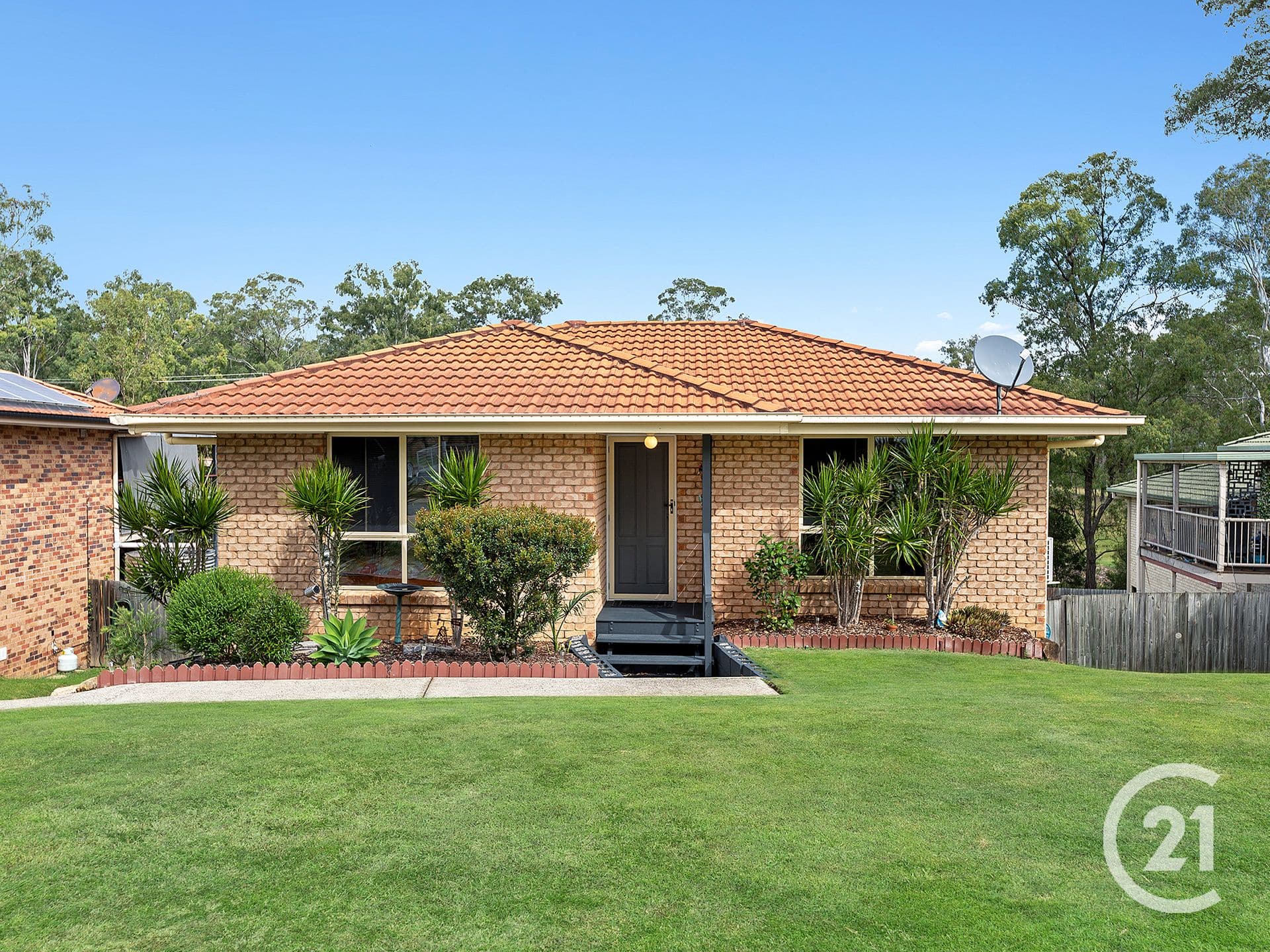 8 Banbury Close, Bundamba, QLD, 4304, Bundamba - Thumbnail 4