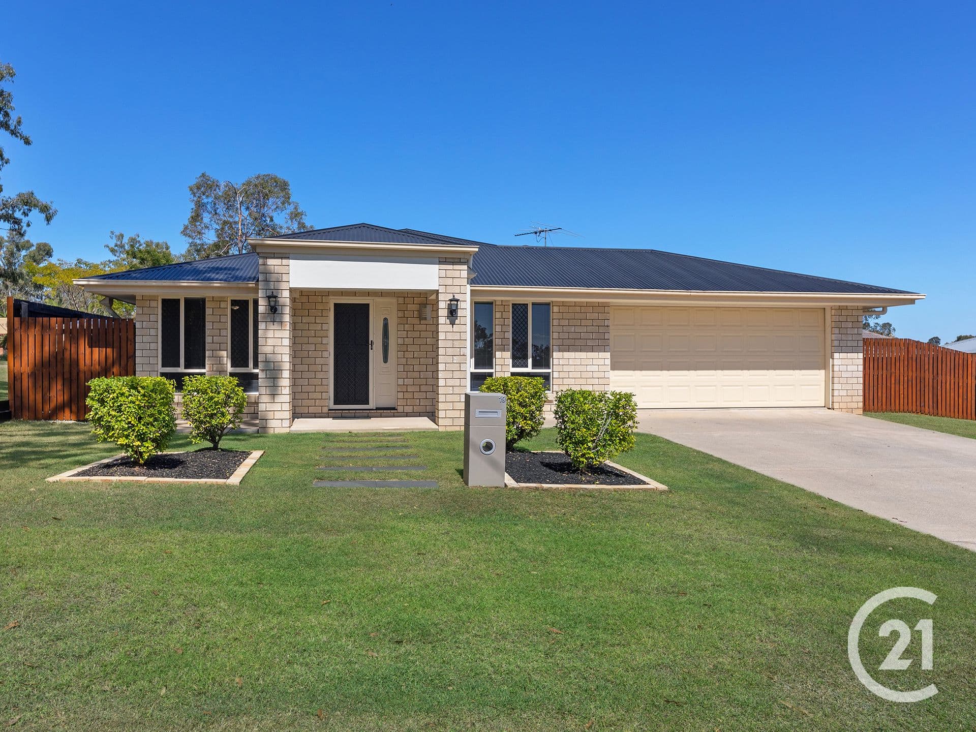 19 Arnold Street, Wulkuraka, QLD, 4305, Wulkuraka - Thumbnail 2