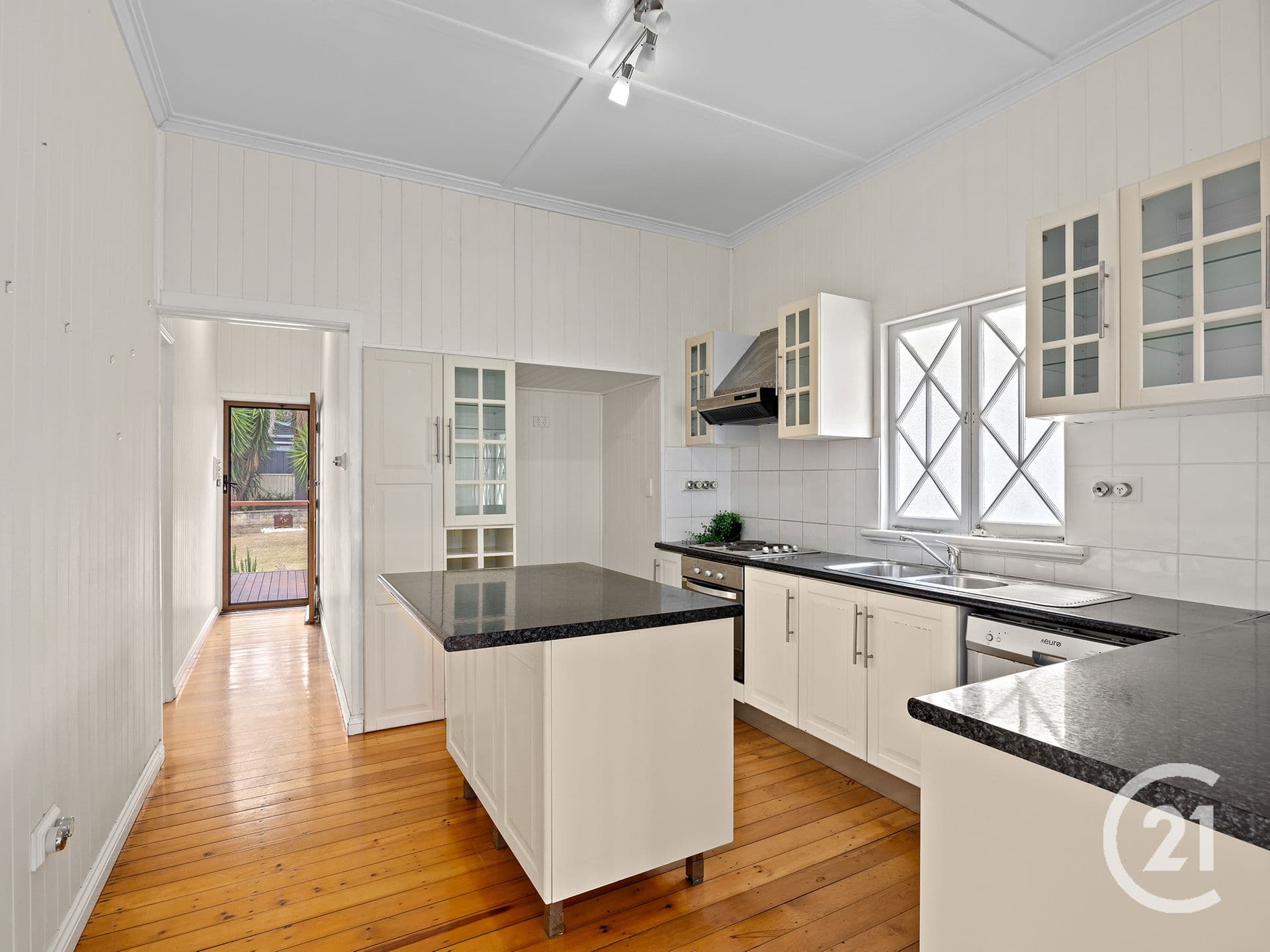 9 Panton Street, Woodend, QLD, 4305, Woodend - Thumbnail 3