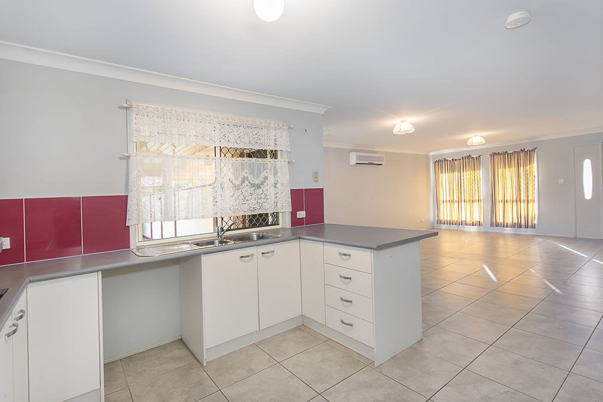31 Jupiter Street, Wulkuraka, QLD, 4305, Wulkuraka - Thumbnail 4