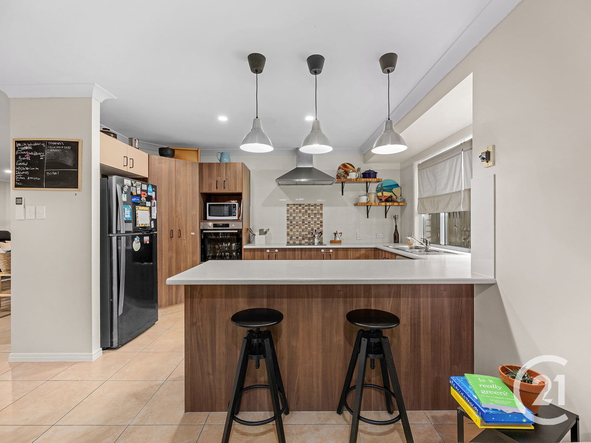 11 Olive Smith Street, Redbank Plains, QLD, 4301, Redbank Plains - Thumbnail 2
