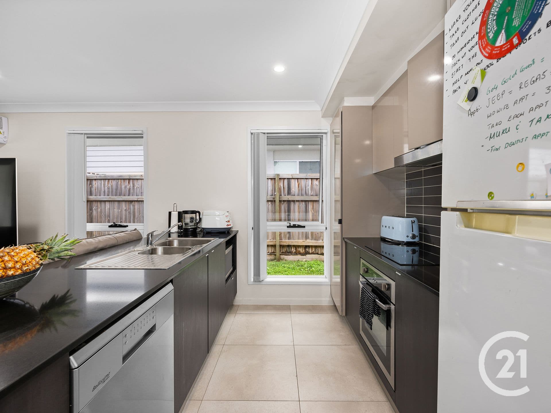 52 Kevin Mulroney Drive, Flinders View, QLD, 4305, Flinders View - Thumbnail 4