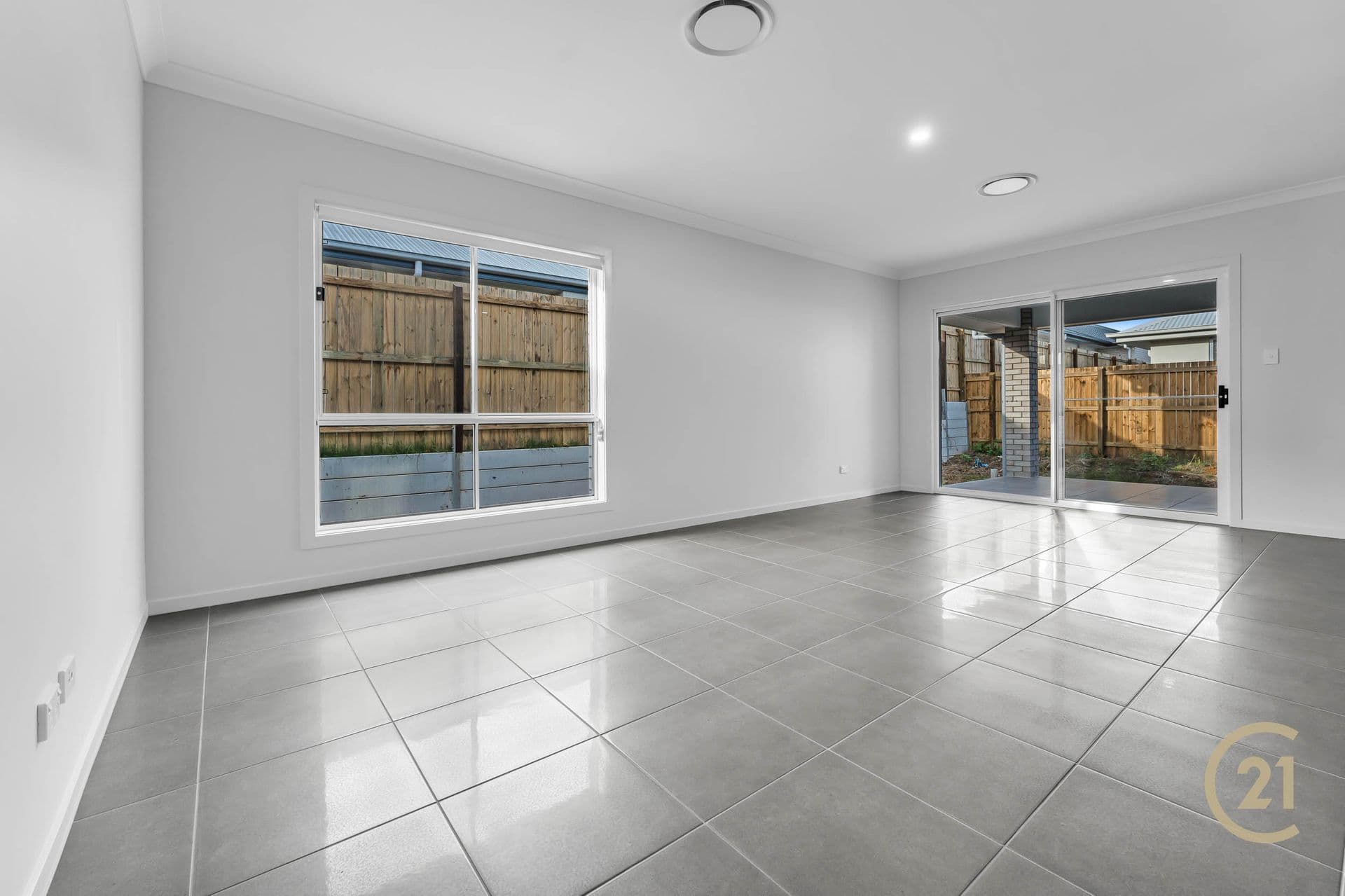 7 Hewett Street, Walloon, QLD, 4306, Walloon - Thumbnail 6