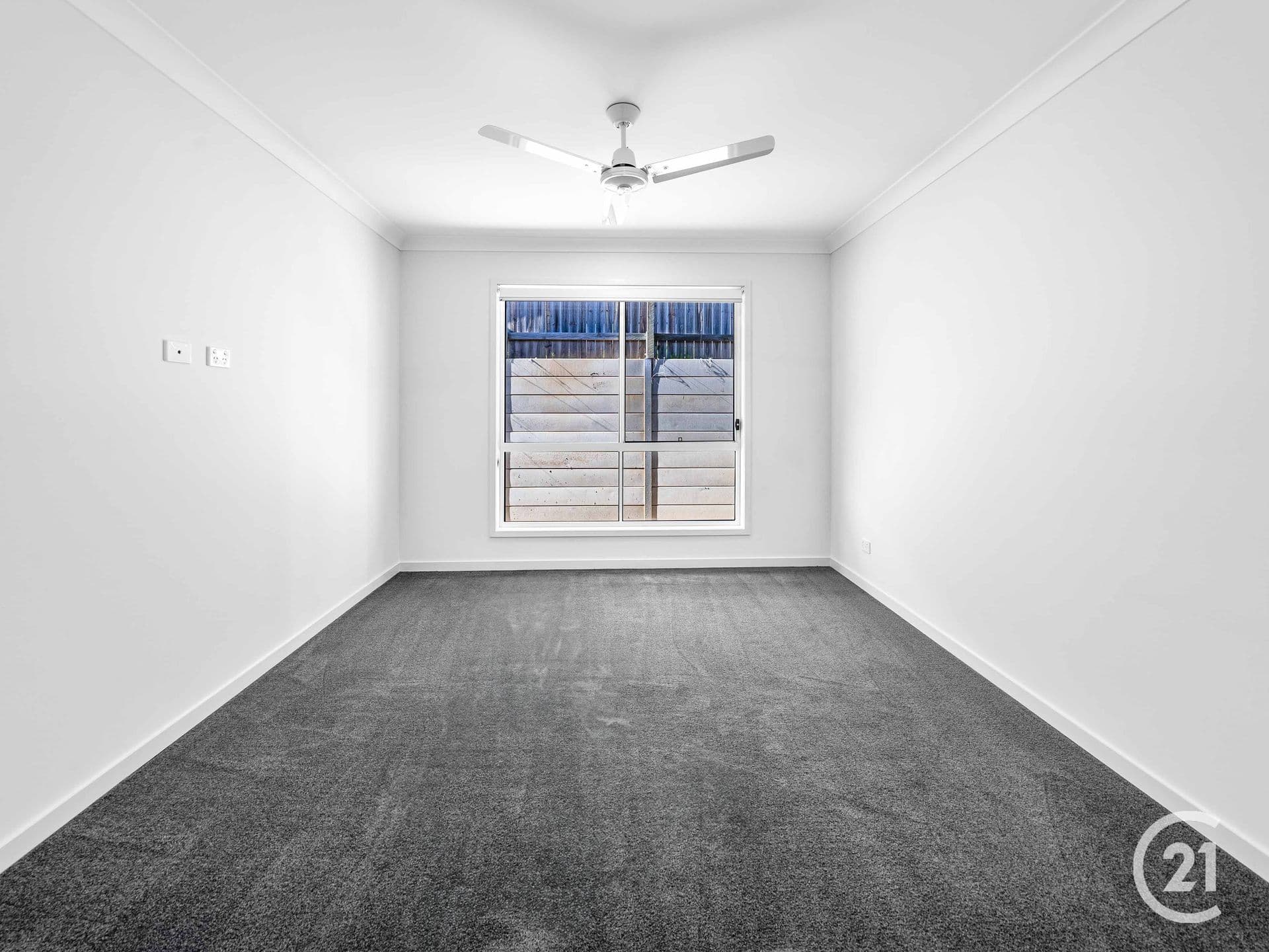 49 Midnight Crescent, Spring Mountain, QLD, 4300, Spring Mountain - Thumbnail 8
