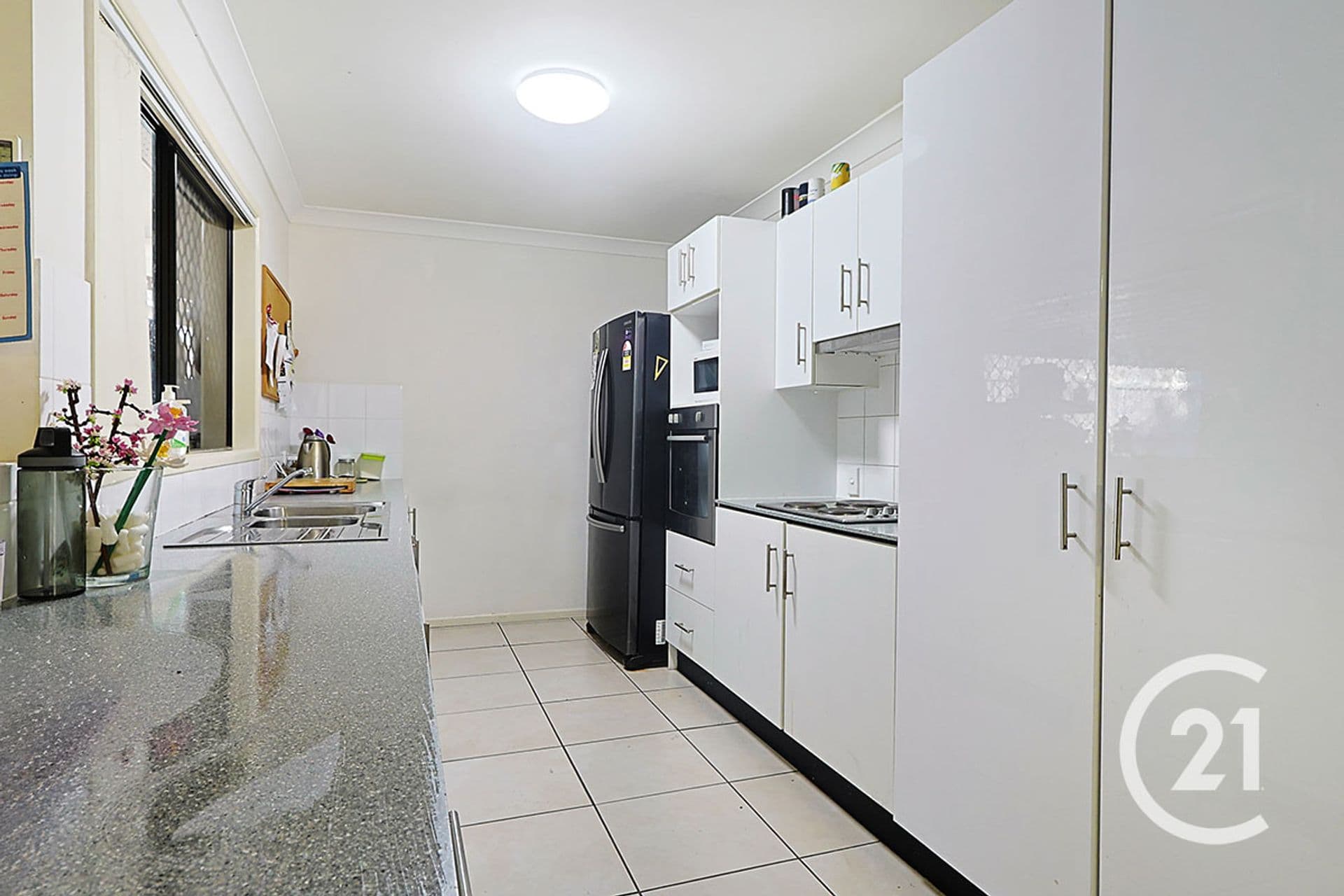 12 John Bell Court, Goodna, QLD, 4300, Goodna - Thumbnail 2