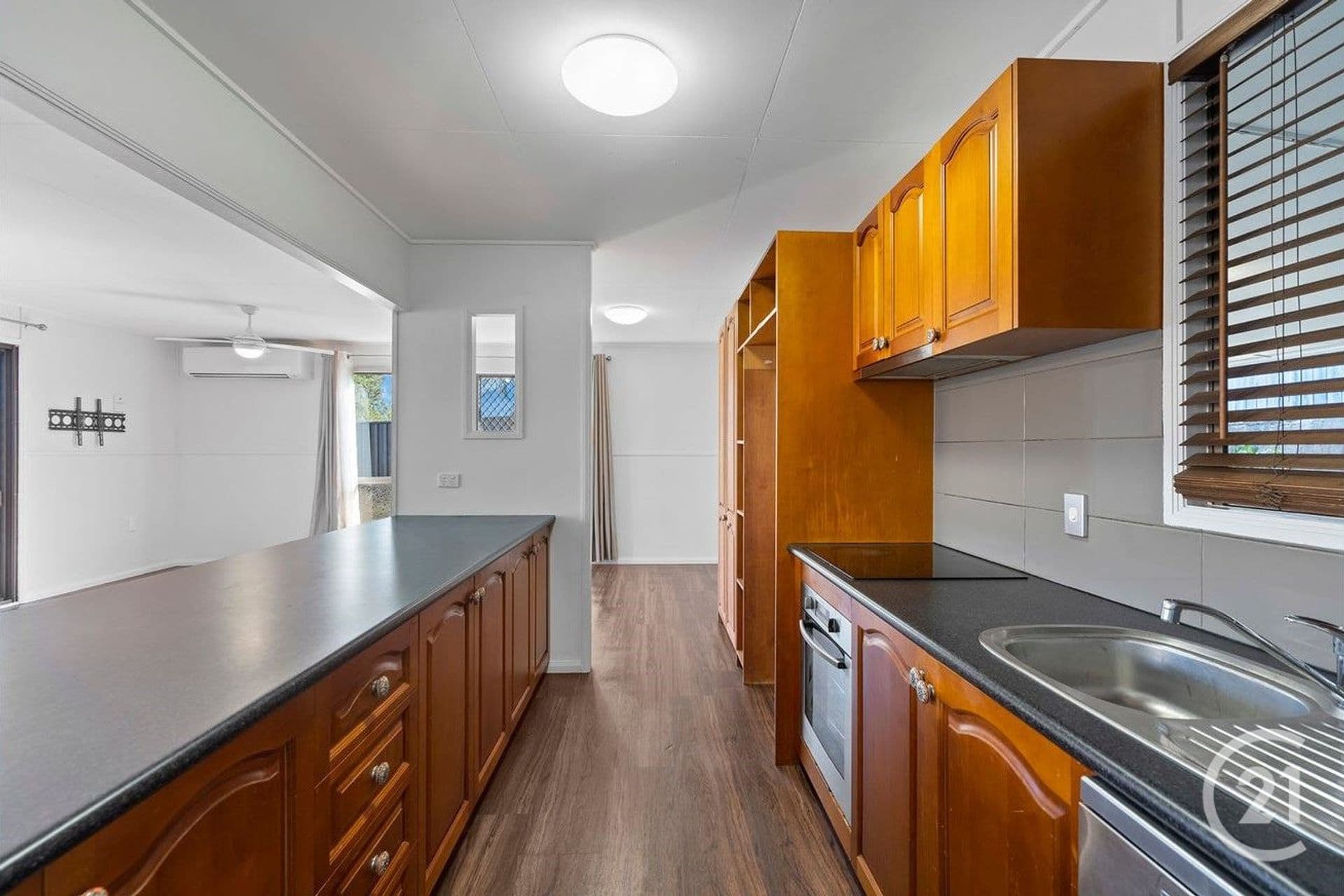 37 Tivoli Hill Road, Tivoli, QLD, 4305, Tivoli - Thumbnail 2