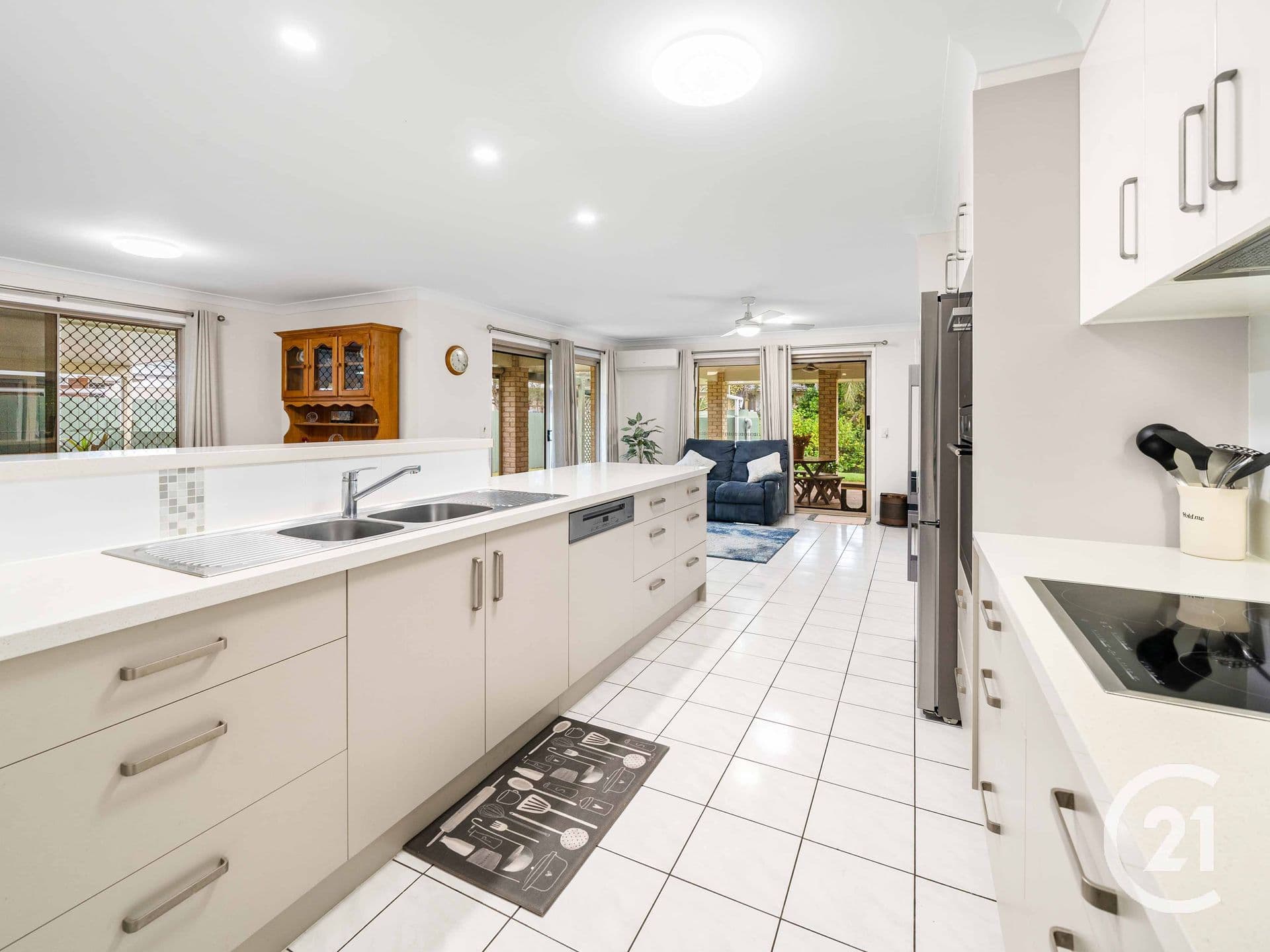 44 Kingston Drive, Flinders View, QLD, 4305, Flinders View - Thumbnail 2