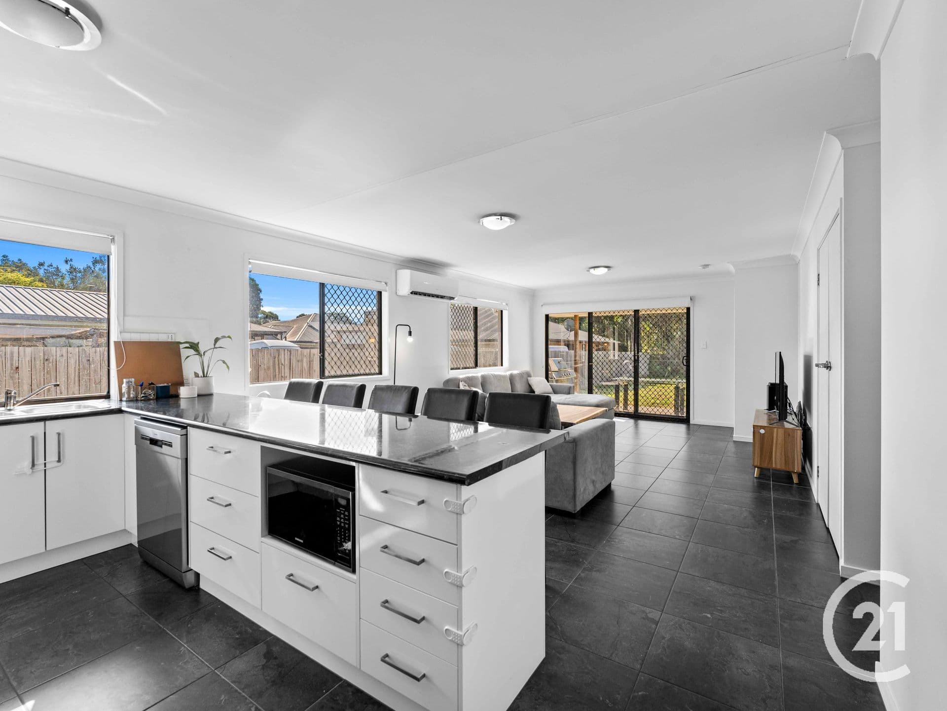 2/5 Shannon Street, Redbank Plains, QLD, 4301, Redbank Plains - Thumbnail 5