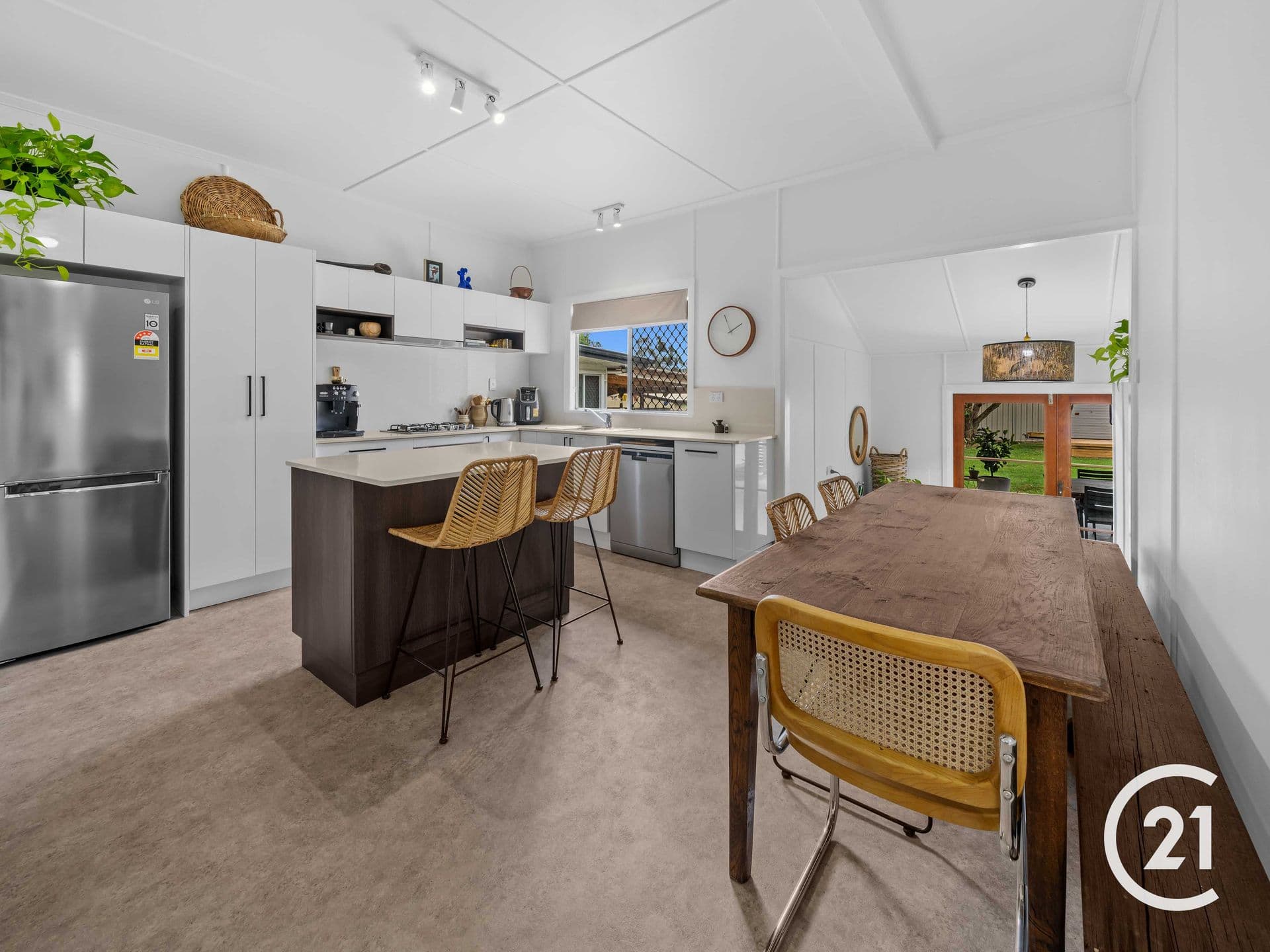 22 Gledson Street, North Booval, QLD, 4304, North Booval - Thumbnail 3