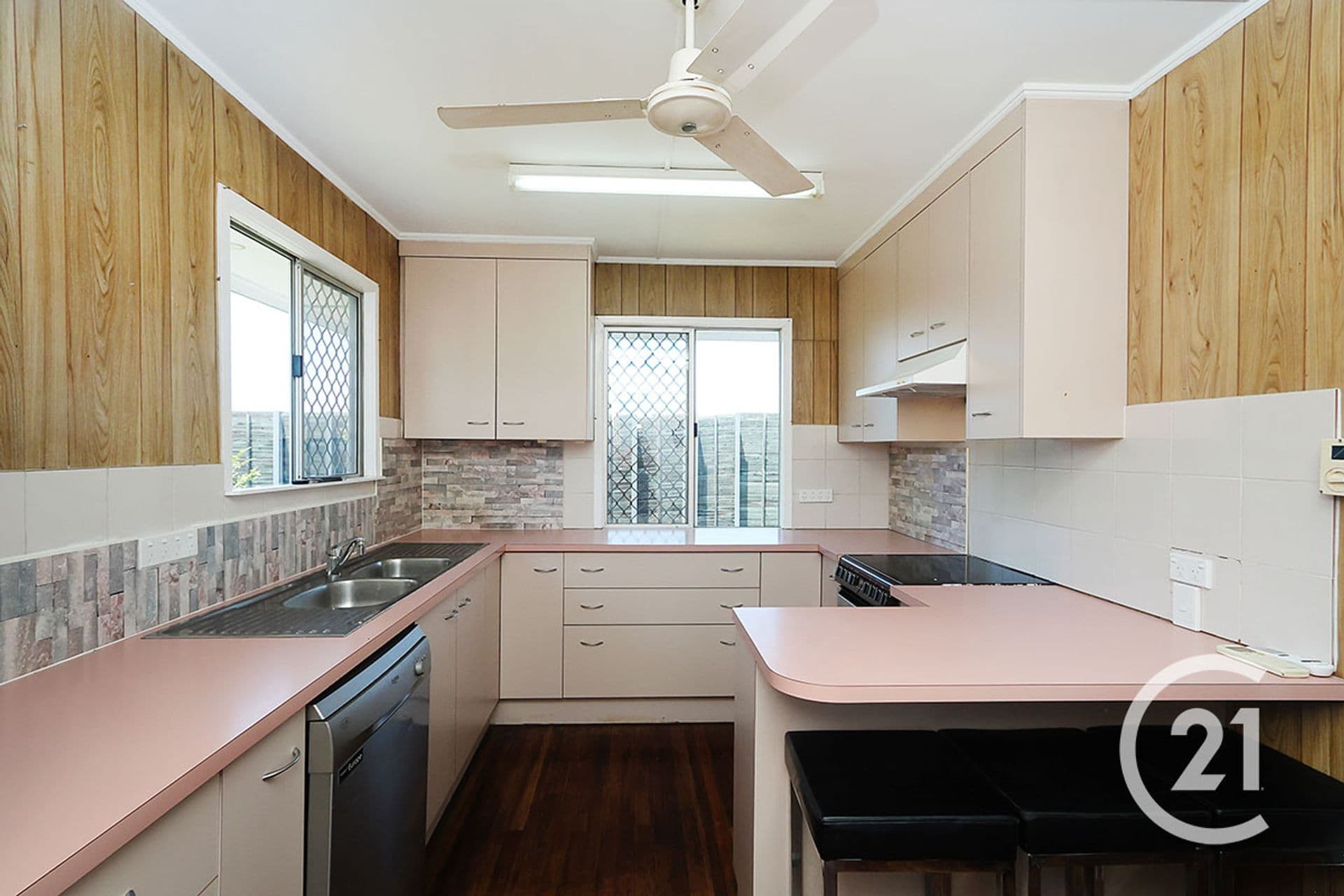 3 Enfield Street, Redbank, QLD, 4301, Redbank - Thumbnail 2