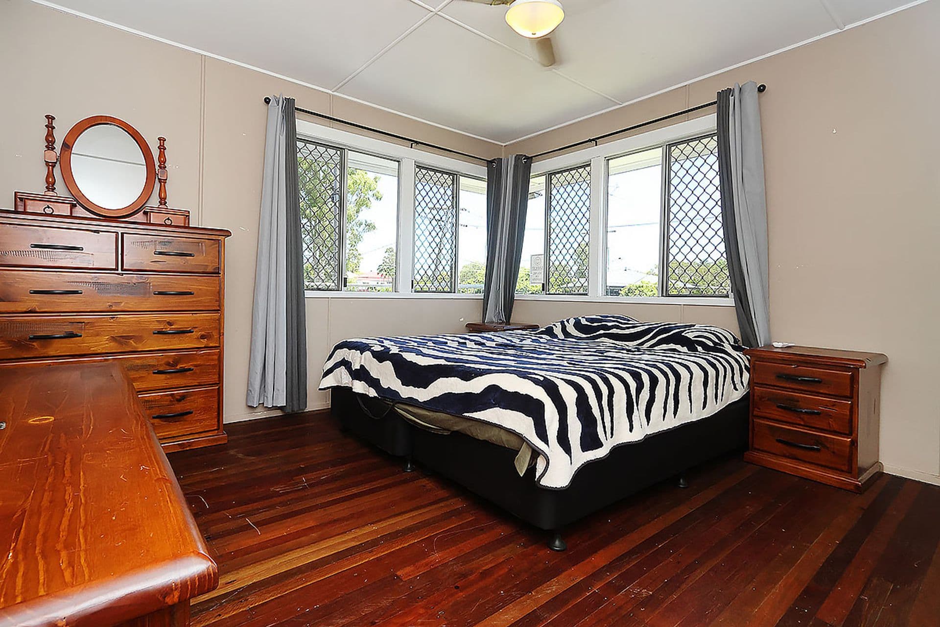 3 Enfield Street, Redbank, QLD, 4301, Redbank - Thumbnail 8