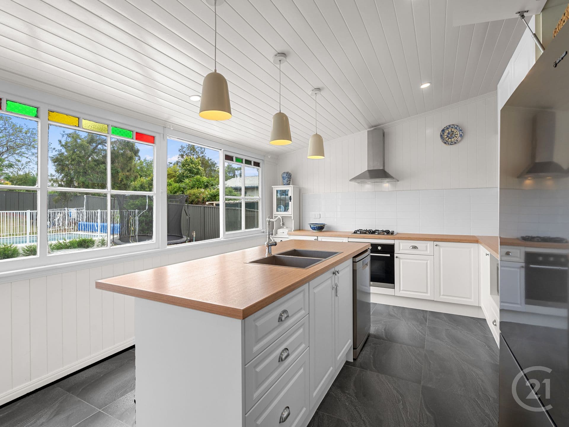 12 Holmes Street, North Ipswich, QLD, 4305, North Ipswich - Thumbnail 2
