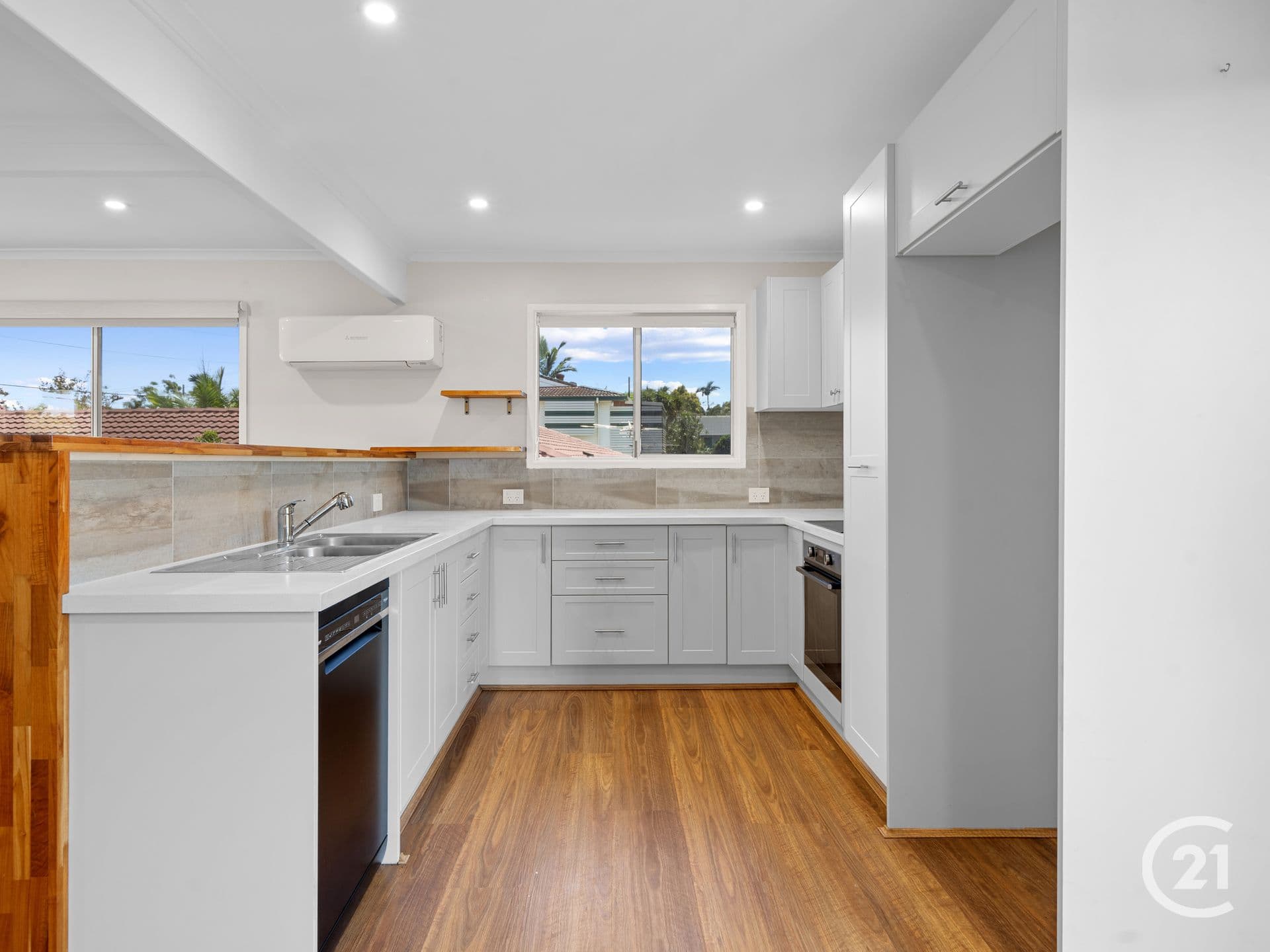24 Warner Street, Raceview, QLD, 4305, Raceview - Thumbnail 3