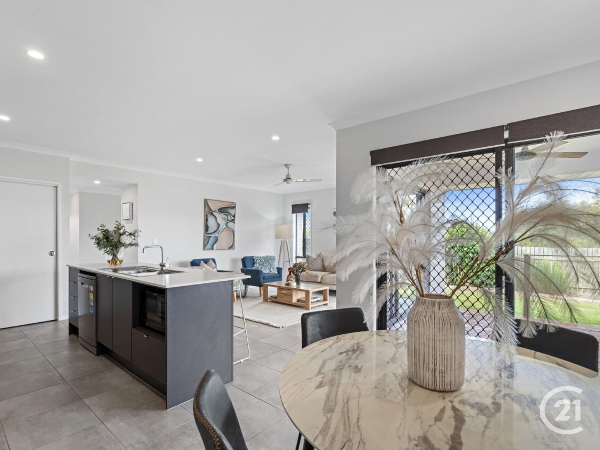 7 Alexander Street, Walloon, QLD, 4306, Walloon - Thumbnail 6