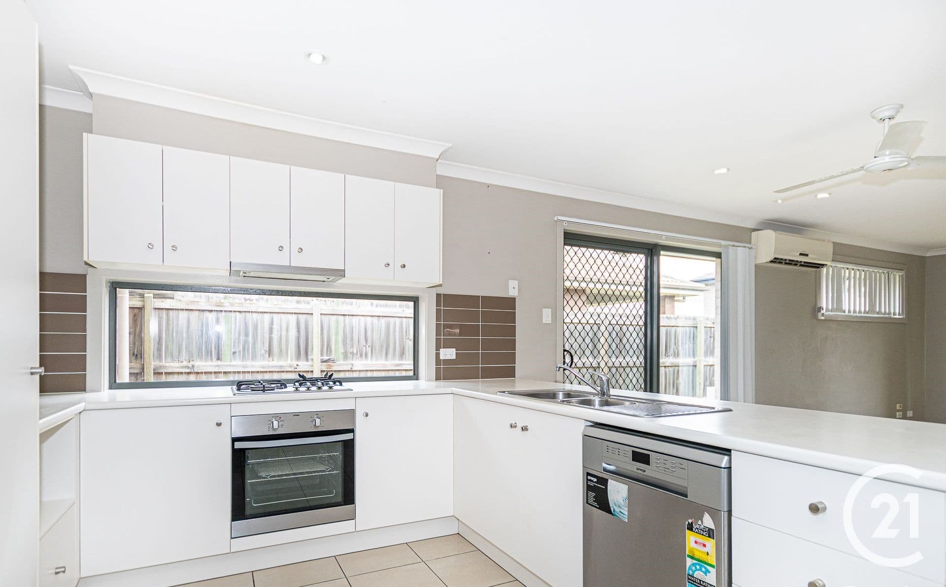 247 Cedar Road, Redbank Plains, QLD, 4301, Redbank Plains - Thumbnail 2