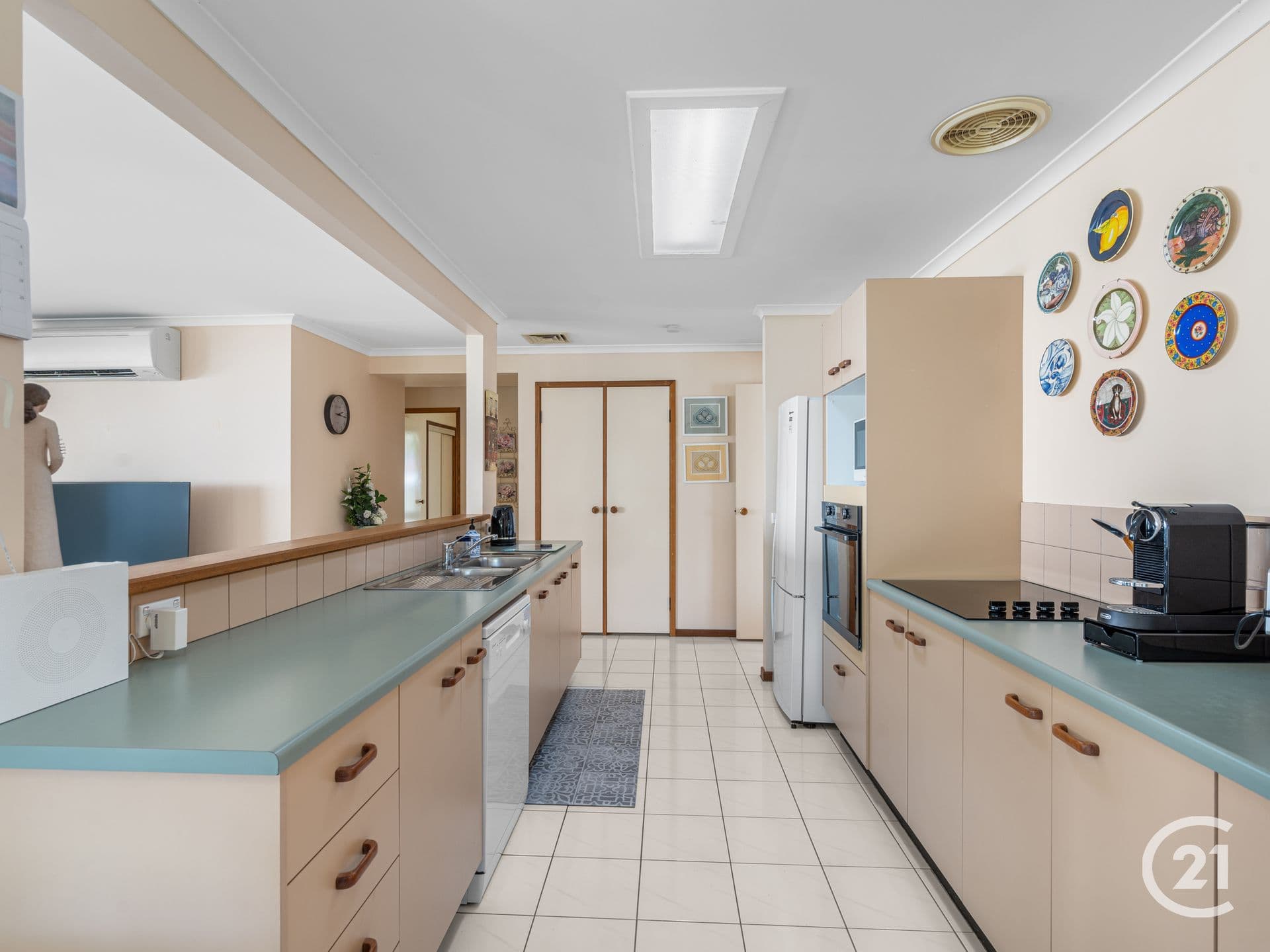 11 Alfred Place, Flinders View, QLD, 4305, Flinders View - Thumbnail 7