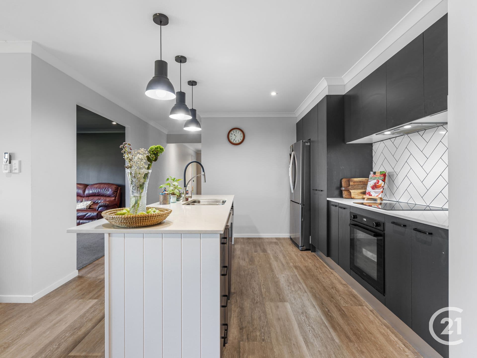 6 Reaside Road, Walloon, QLD, 4306, Walloon - Thumbnail 5