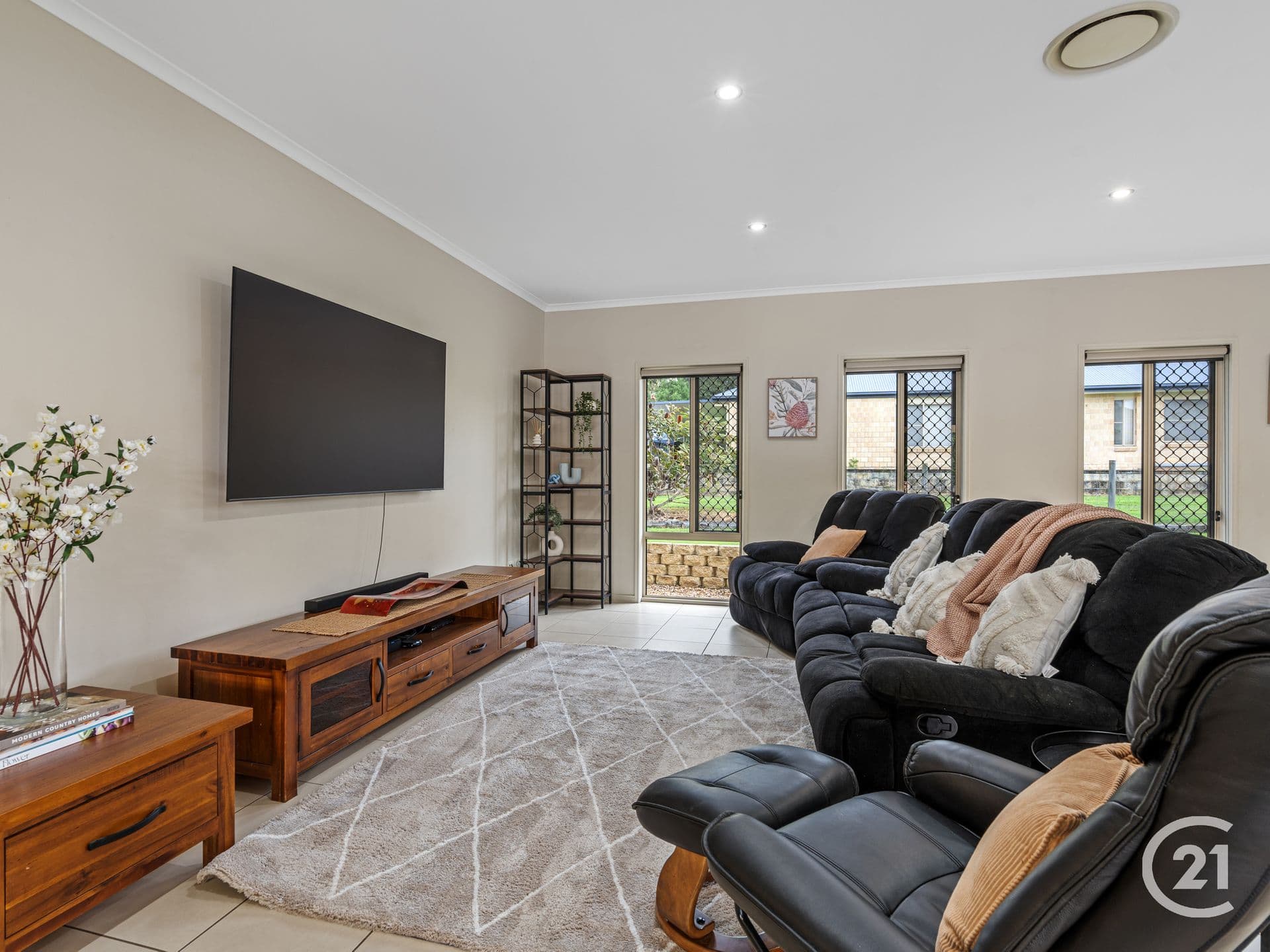 119 Bayley Road, Pine Mountain, QLD, 4306, Pine Mountain - Thumbnail 8