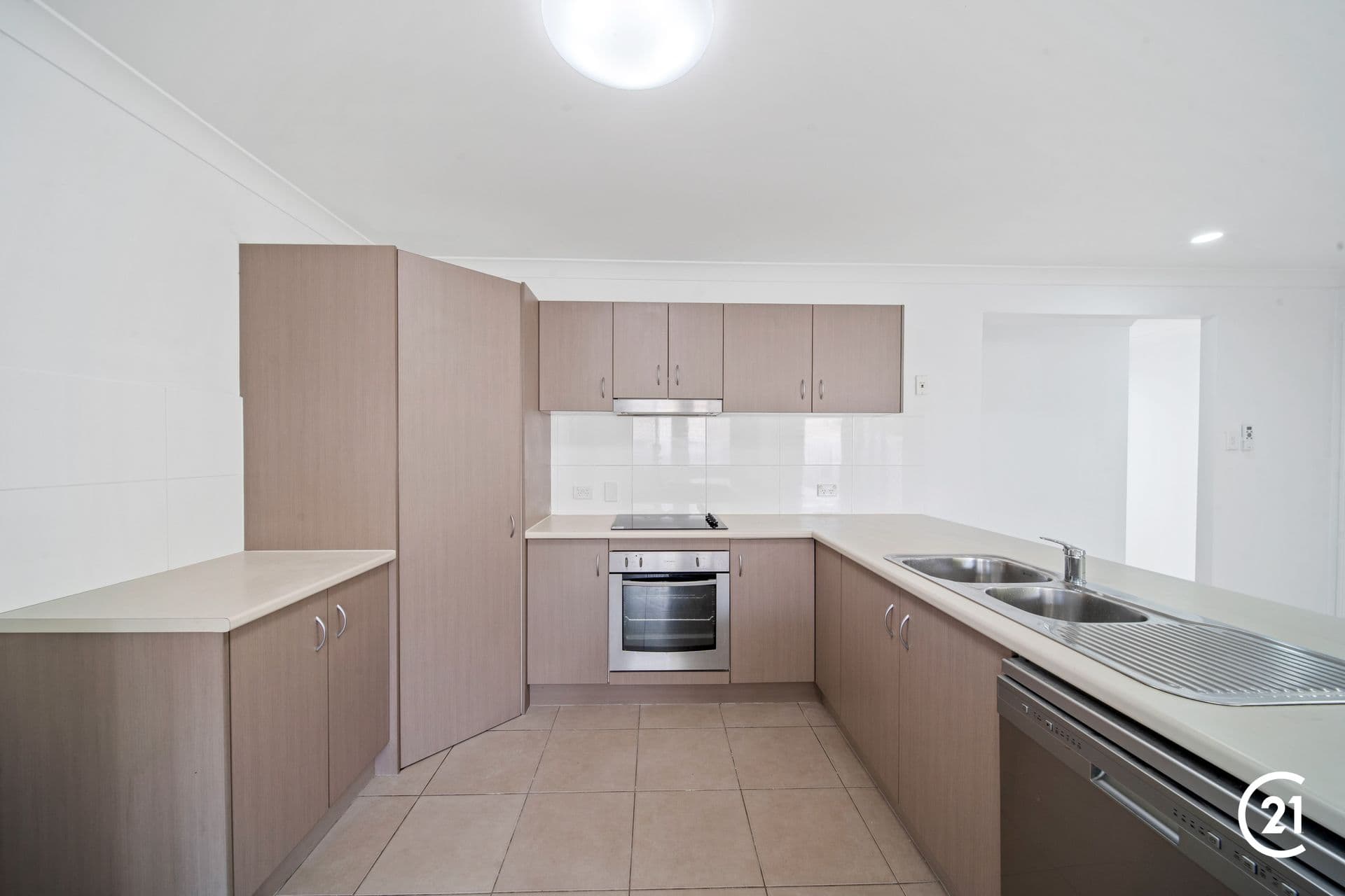 7 Statham Court, Redbank Plains, QLD, 4301, Redbank Plains - Thumbnail 6