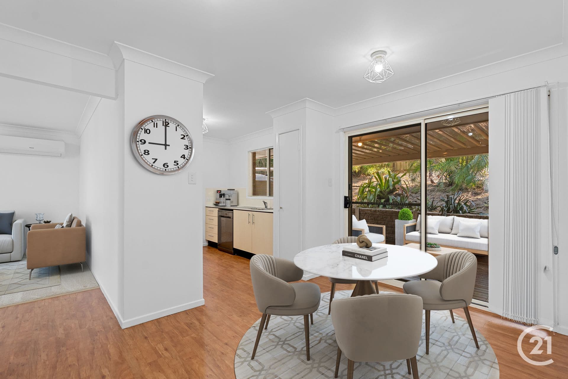 15 Henry Samuel Drive, Redbank Plains, QLD, 4301, Redbank Plains - Thumbnail 2