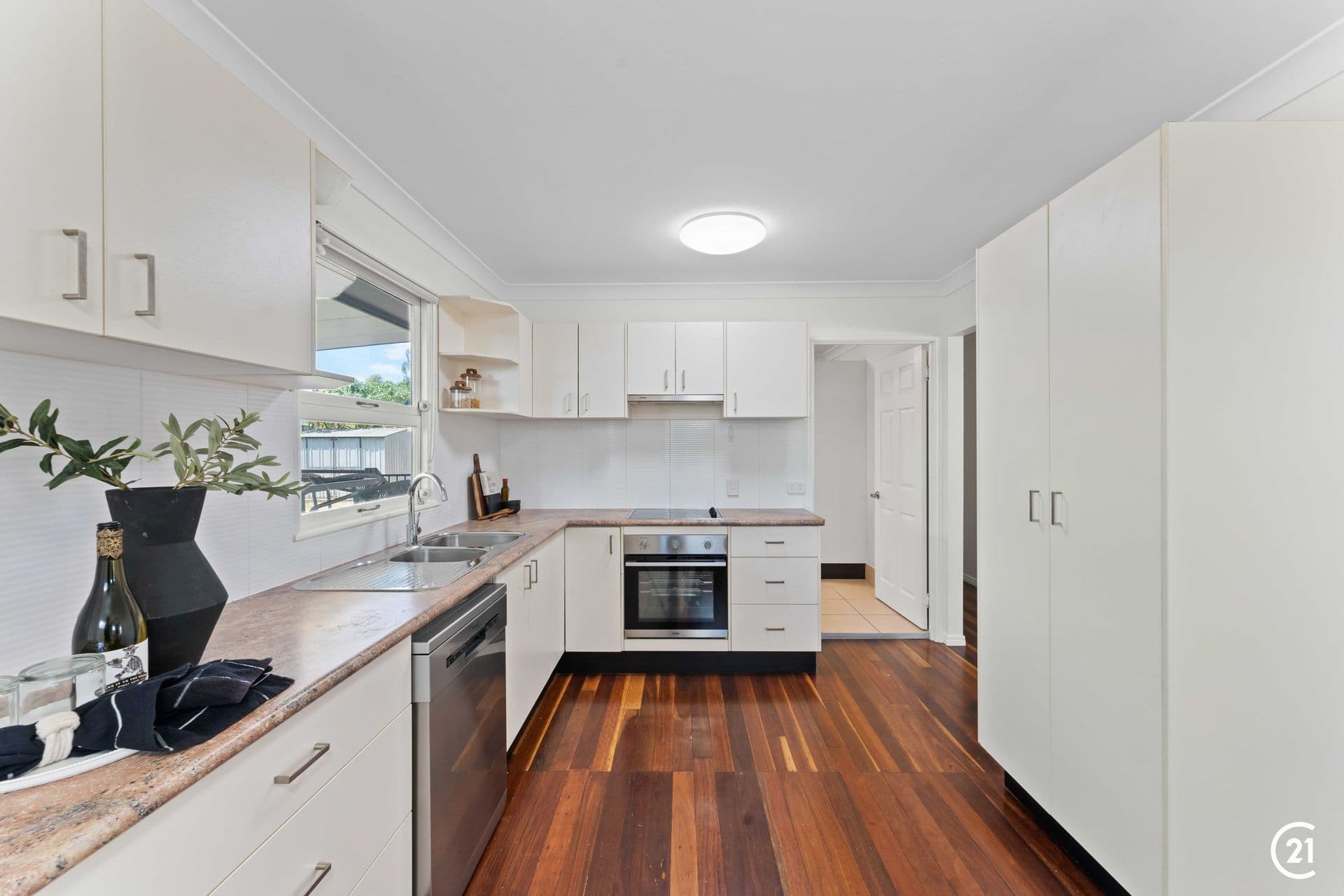 108 Thornton Street, Raceview, QLD, 4305, Raceview - Thumbnail 6
