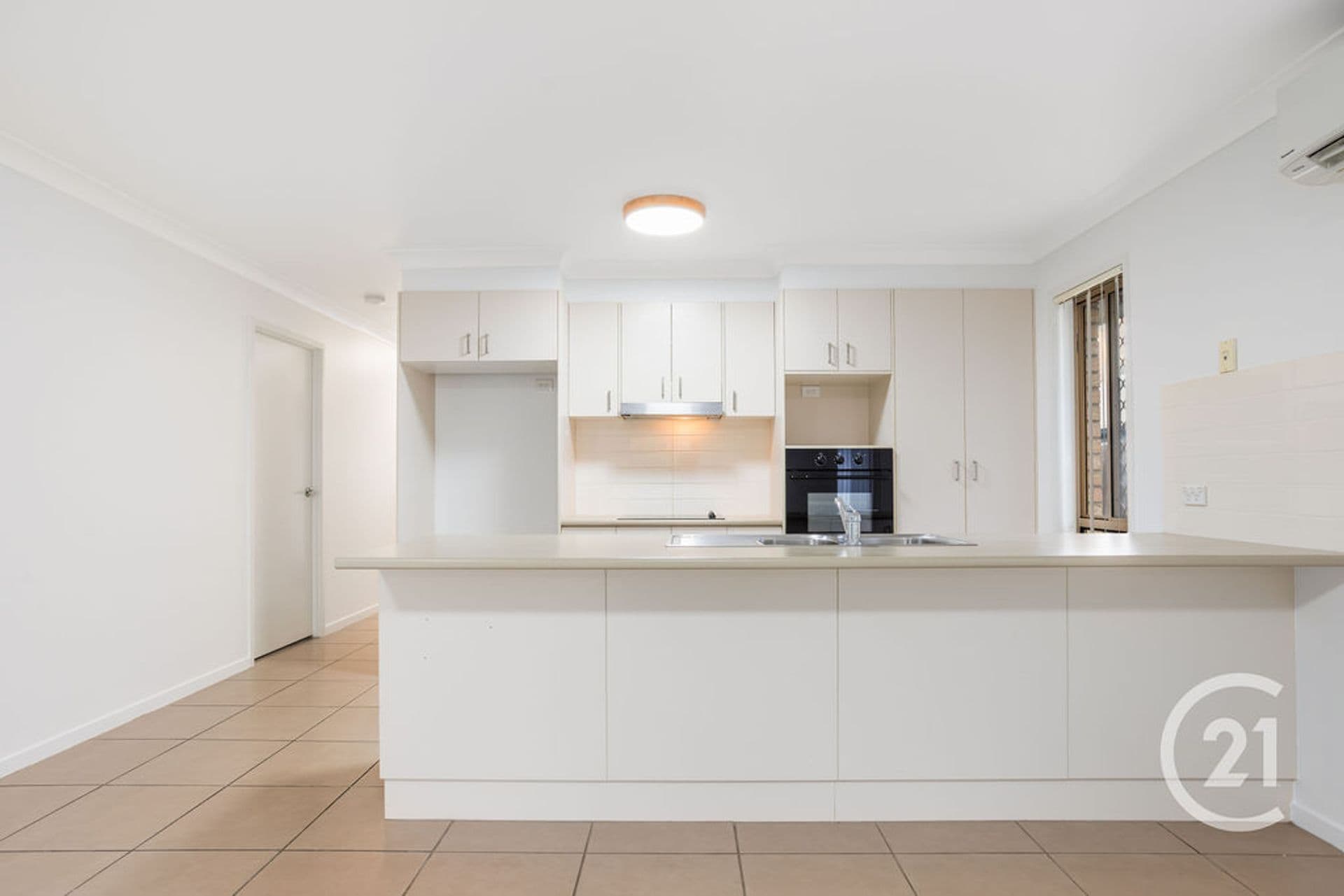 53 Harding Street, Raceview, QLD, 4305, Raceview - Thumbnail 3