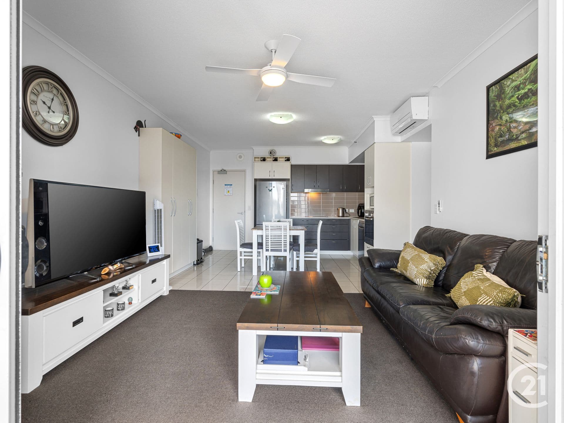 402/11 Ellenborough Street, Woodend, QLD, 4305, Woodend - Thumbnail 2