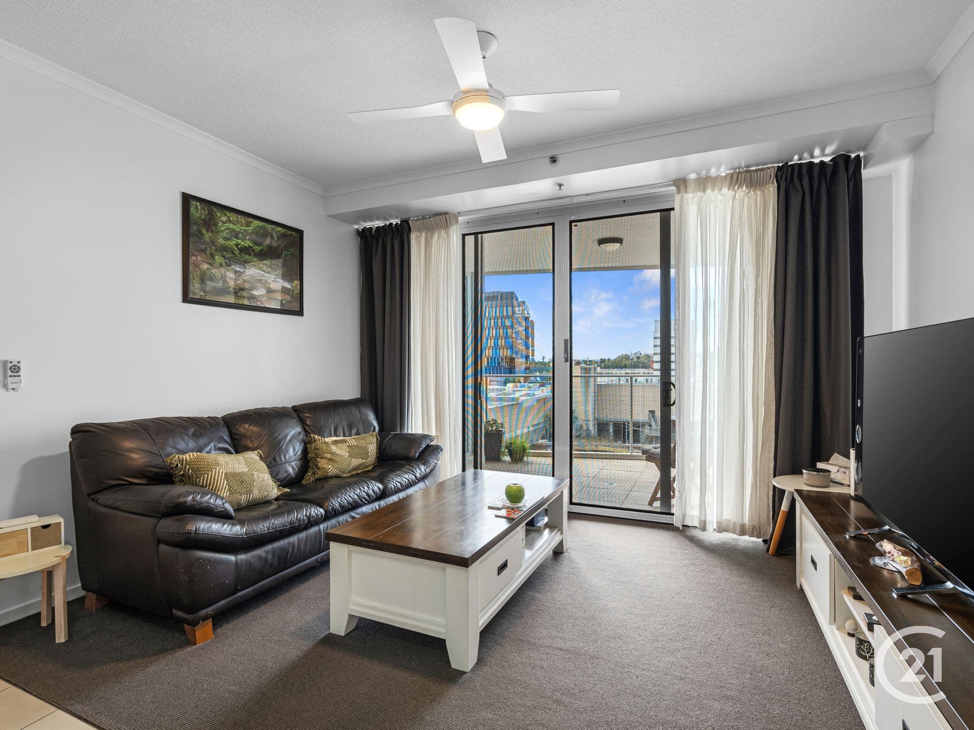 402/11 Ellenborough Street, Woodend, QLD, 4305, Woodend - Thumbnail 3