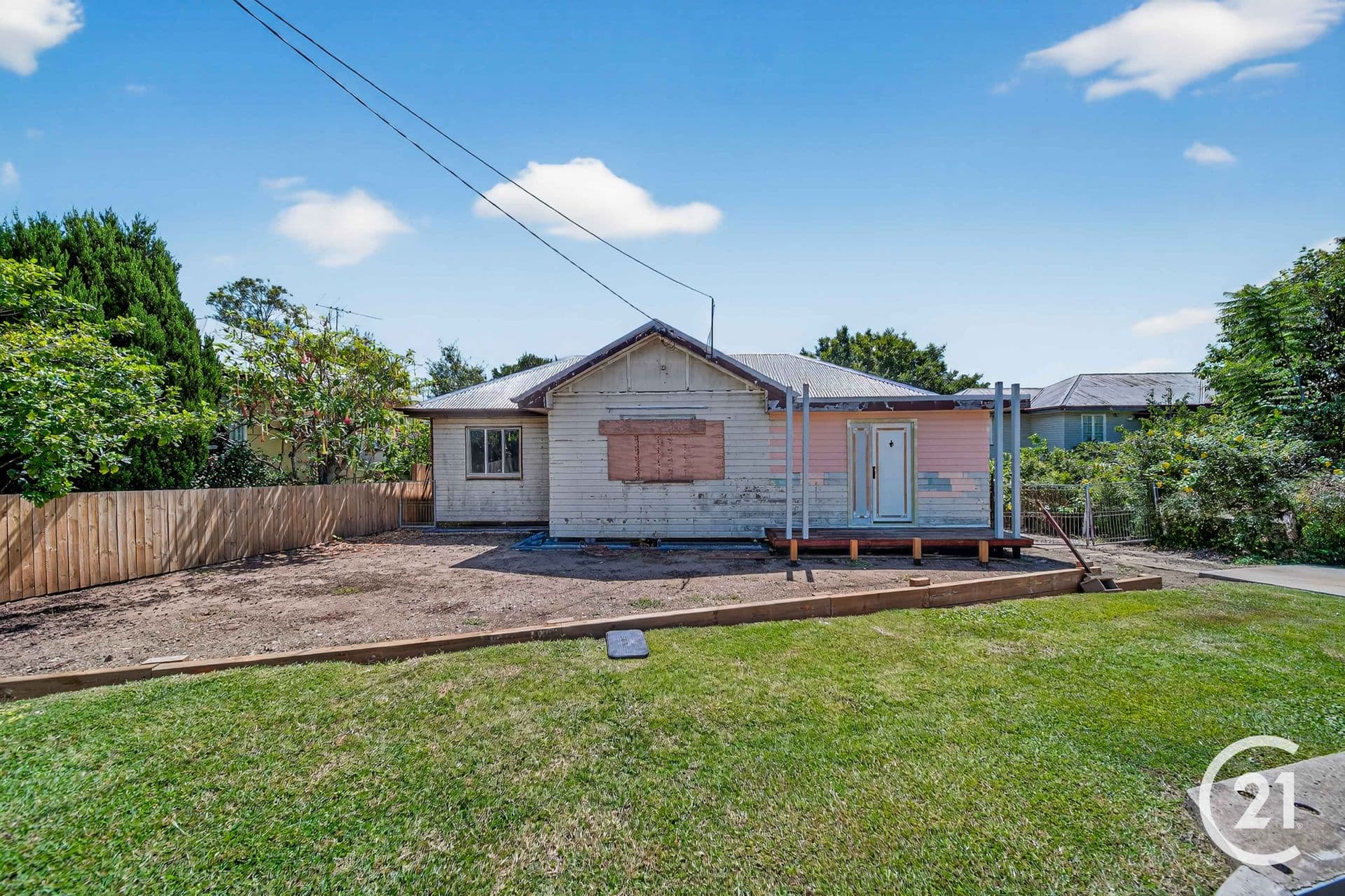 12 Bridson Avenue, East Ipswich, QLD, 4305, East Ipswich - Thumbnail 3