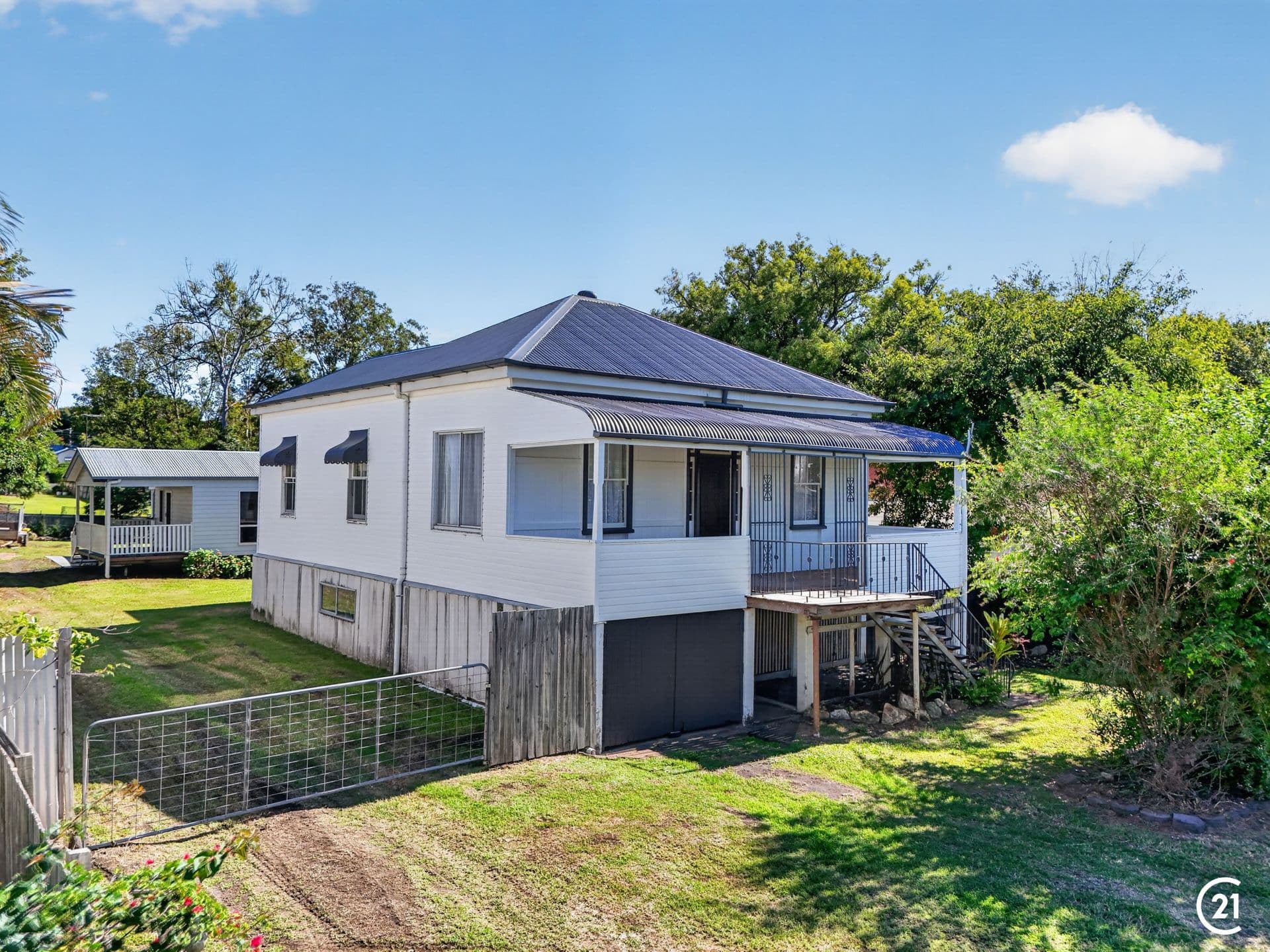 25 Walsh Street, Newtown, QLD, 4305, Newtown - Thumbnail 2