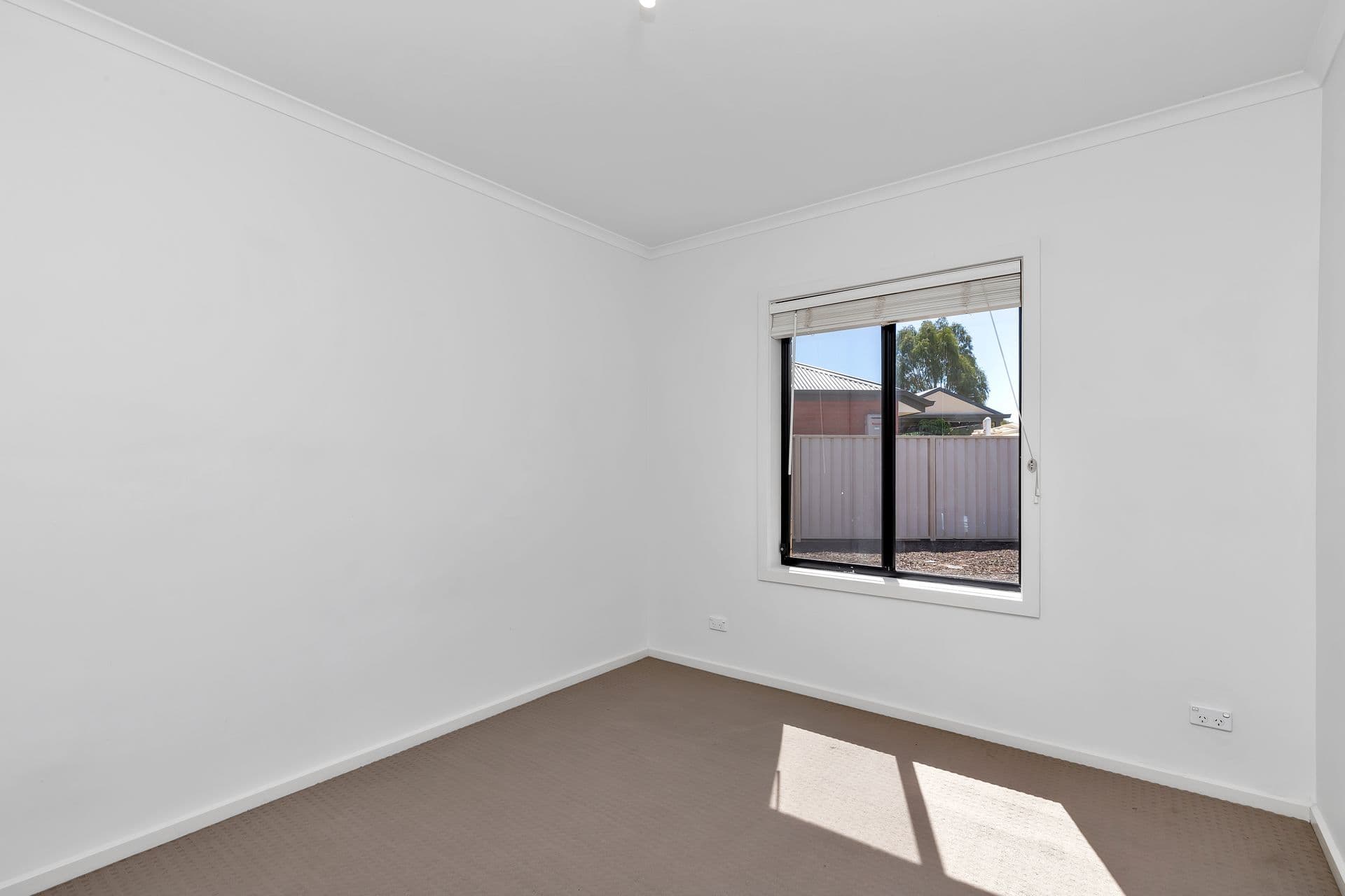 1/3 Railway Crescent, Evanston, SA, 5116, Evanston - Thumbnail 3