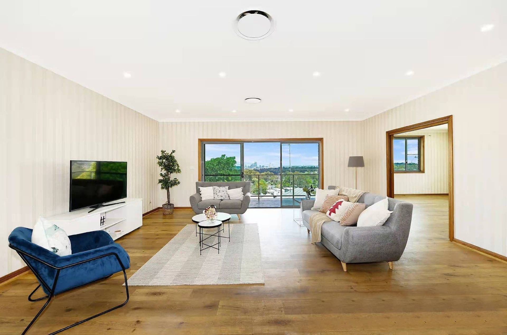 Level 3/ 33-43 Rowe Street, Eastwood, NSW, 2122, Carlingford - Thumbnail 2