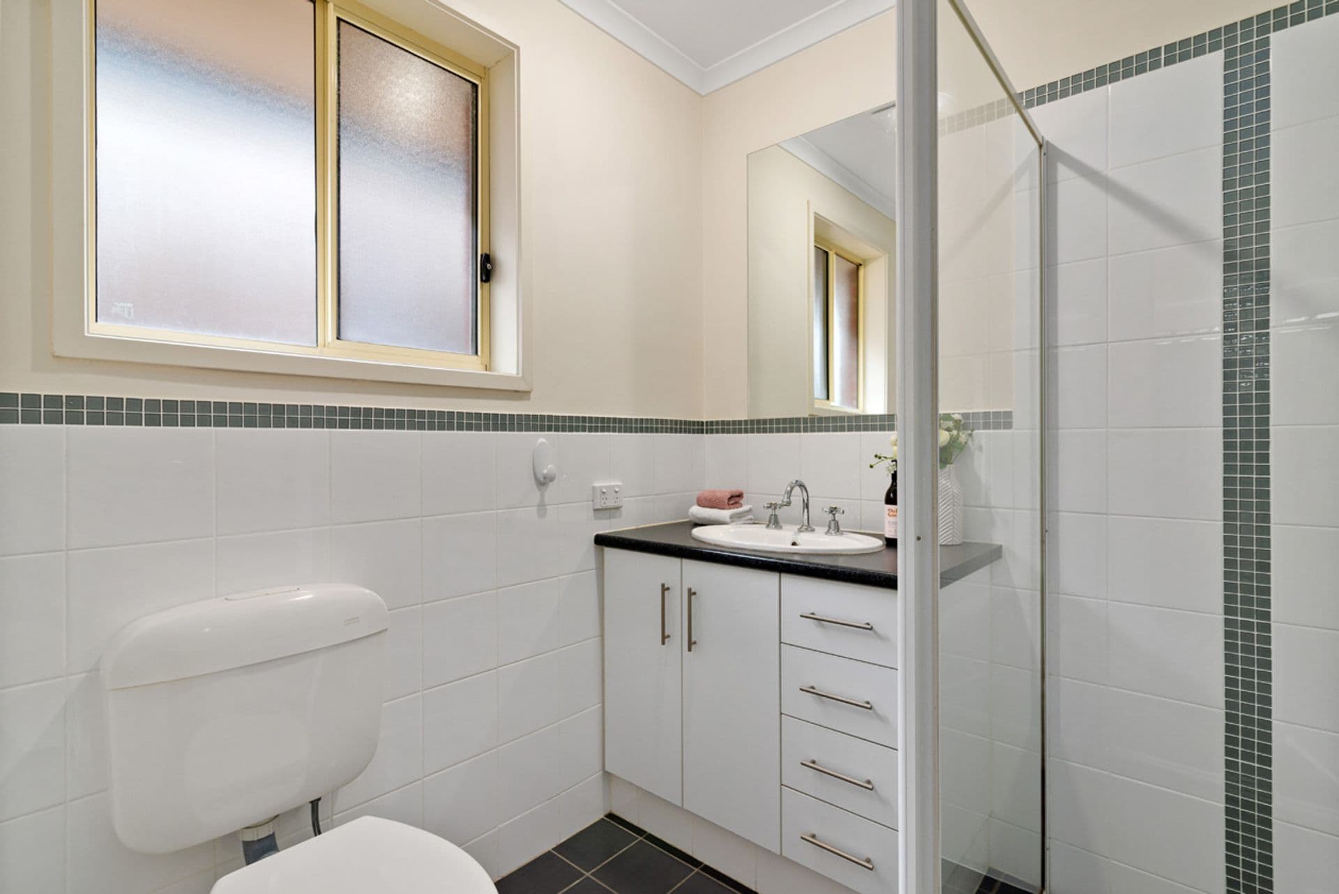 15 Yeltana Avenue, Huntfield Heights, SA, 5163, Huntfield Heights - Thumbnail 5