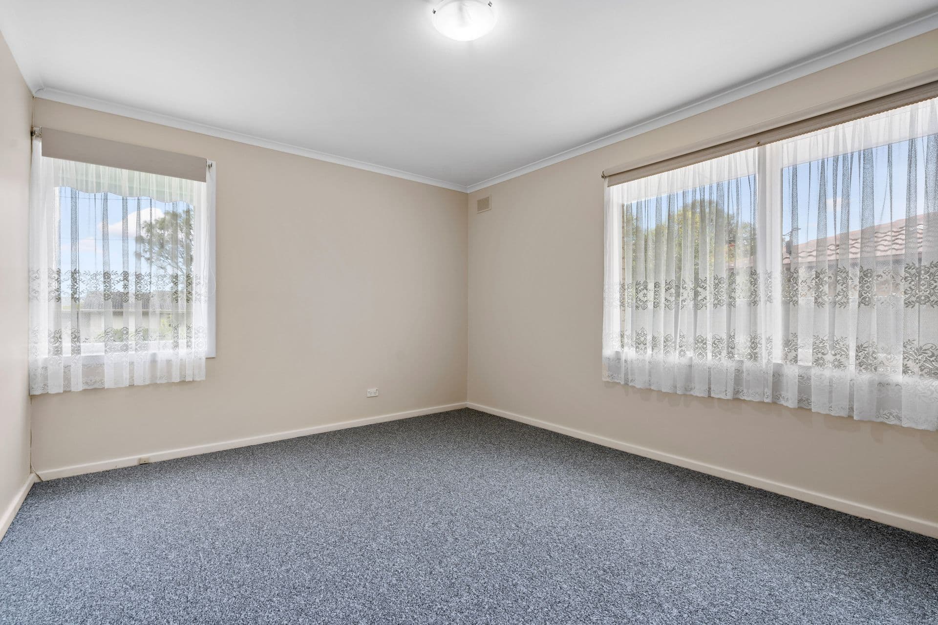 35 Dominic Crescent, Morphett Vale, SA, 5162, Morphett Vale - Thumbnail 4