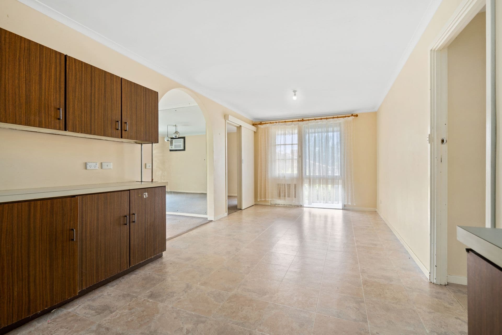10 Diana Crescent, Morphett Vale, SA, 5162, Morphett Vale - Thumbnail 5