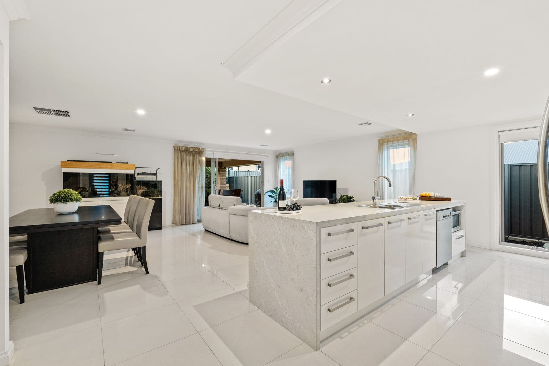 14 Chardonnay Boulevard, Reynella, SA, 5161, Reynella - Thumbnail 8