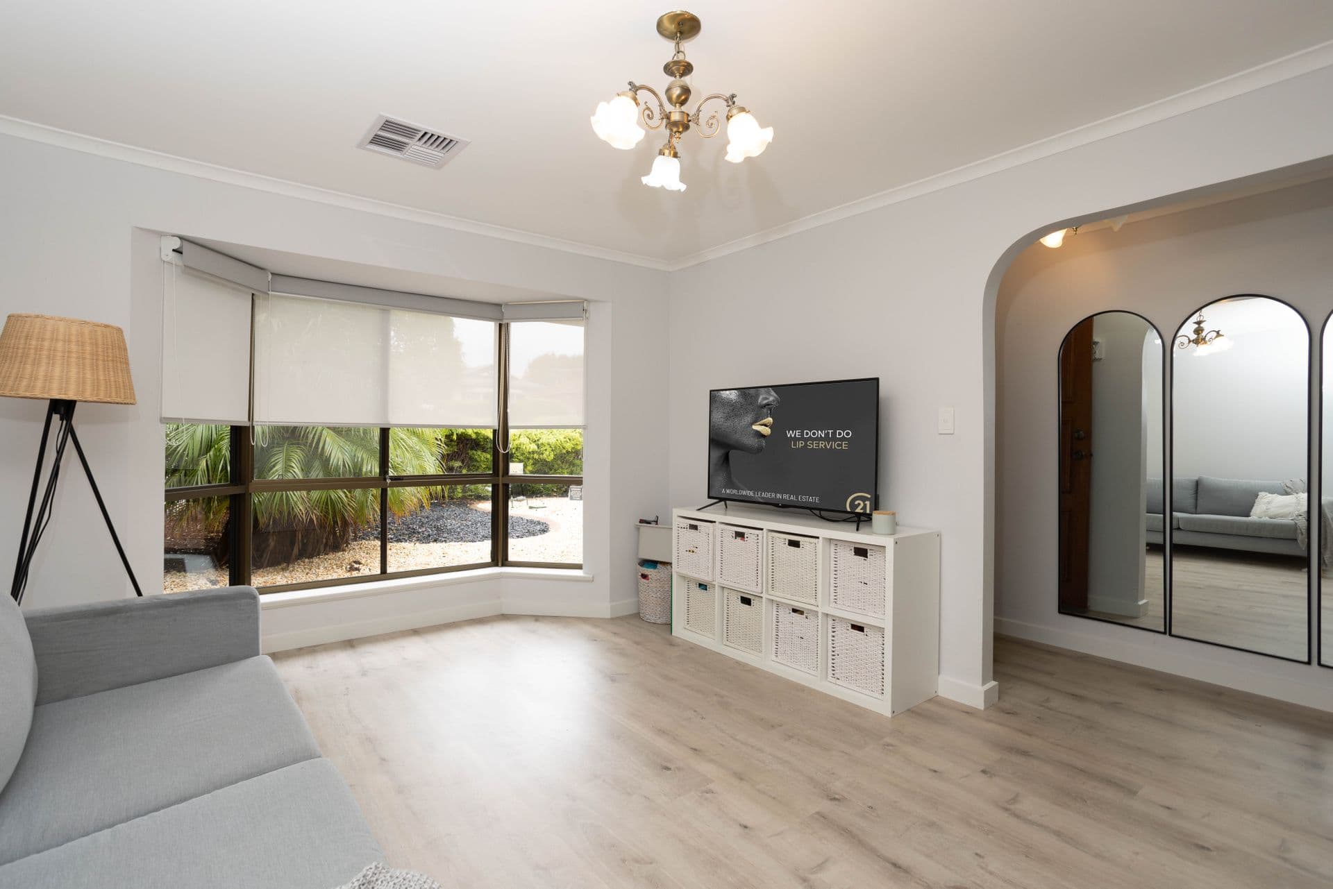 27 Brooks Circuit, Woodcroft, SA, 5162, Woodcroft - Thumbnail 4