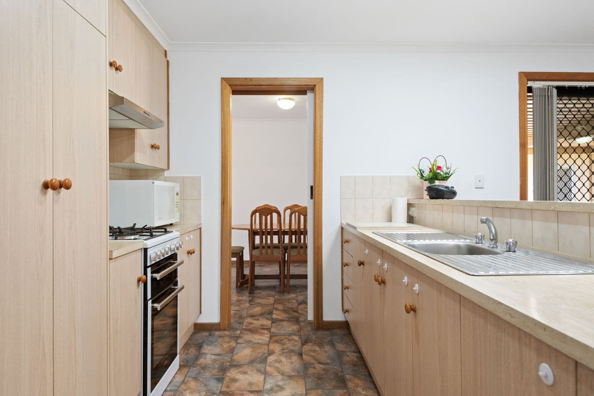 20 Lynn Place, Hackham, SA, 5163, Hackham - Thumbnail 7