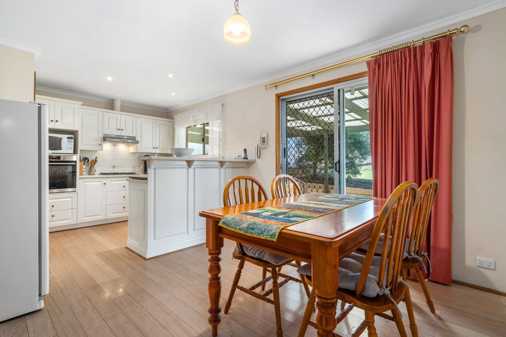 4 Brentwood Drive, Huntfield Heights, SA, 5163, Huntfield Heights - Thumbnail 4