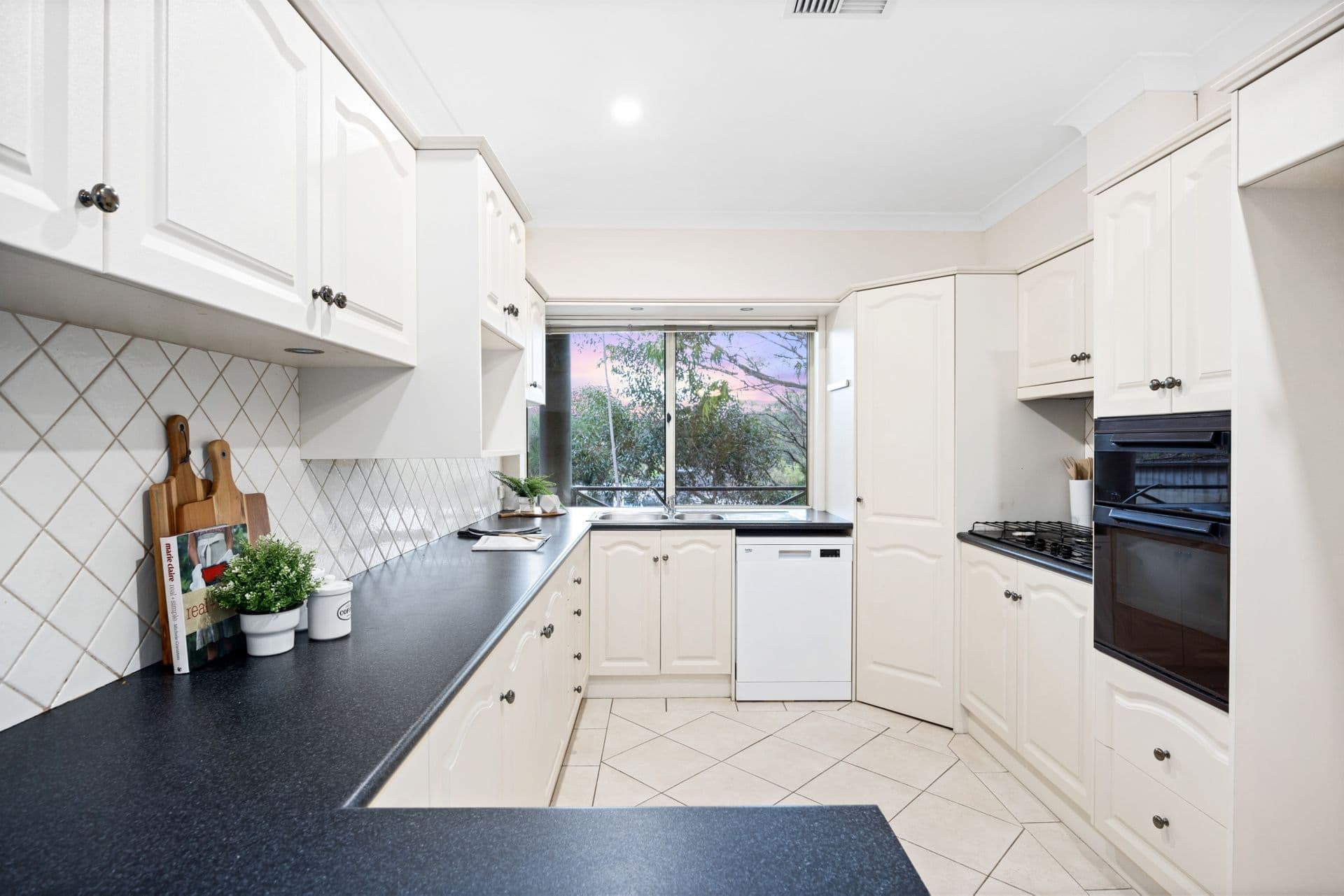 18 Grant Road, Reynella, SA, 5161, Reynella - Thumbnail 8