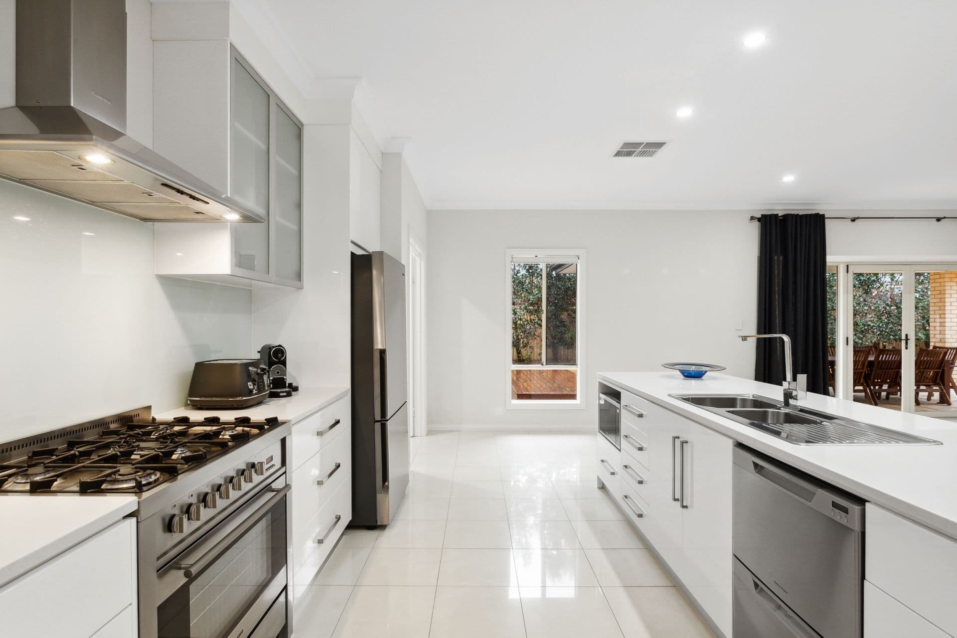 37 Nicholl Avenue, Aldinga Beach, SA, 5173, Aldinga Beach - Thumbnail 6