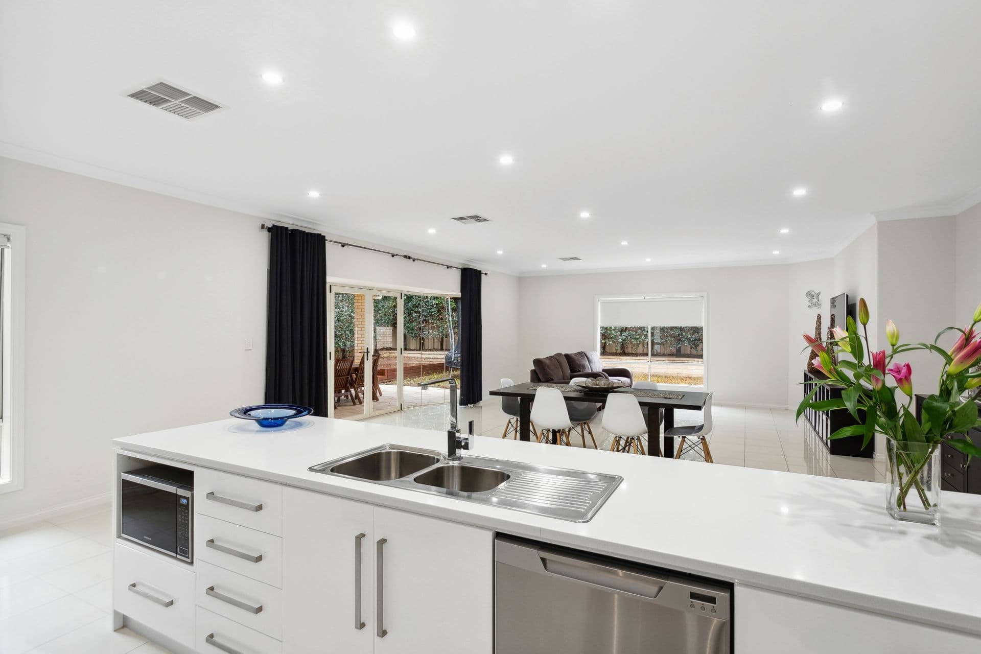 37 Nicholl Avenue, Aldinga Beach, SA, 5173, Aldinga Beach - Thumbnail 7