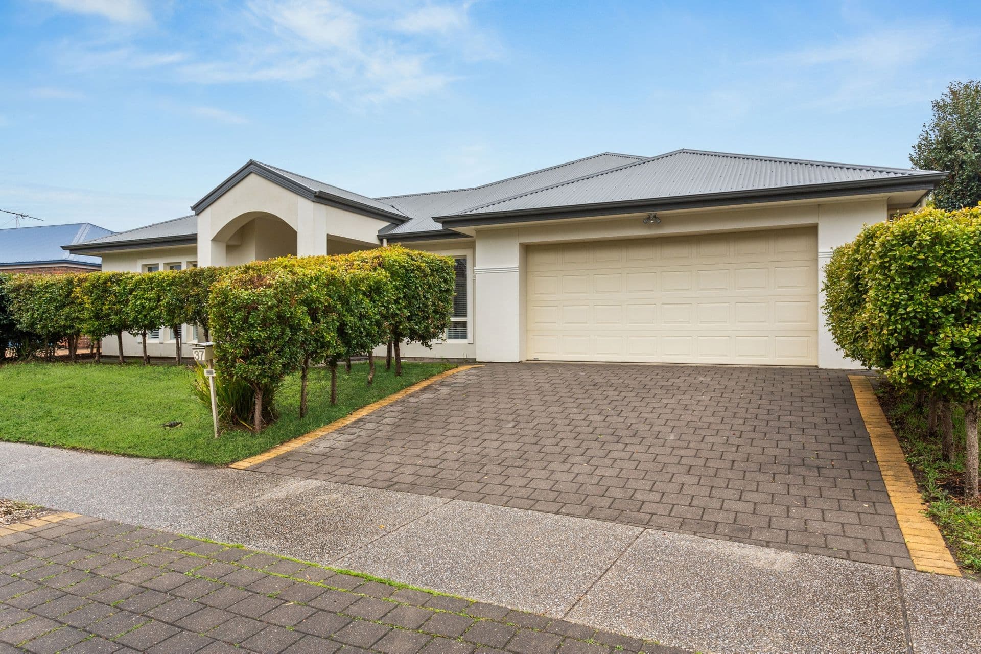 37 Nicholl Avenue, Aldinga Beach, SA, 5173, Aldinga Beach - Thumbnail 2