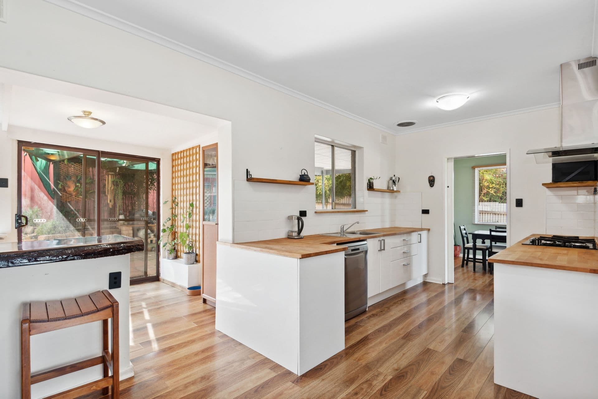 13 Laffers Crescent, Reynella, SA, 5161, Reynella - Thumbnail 4
