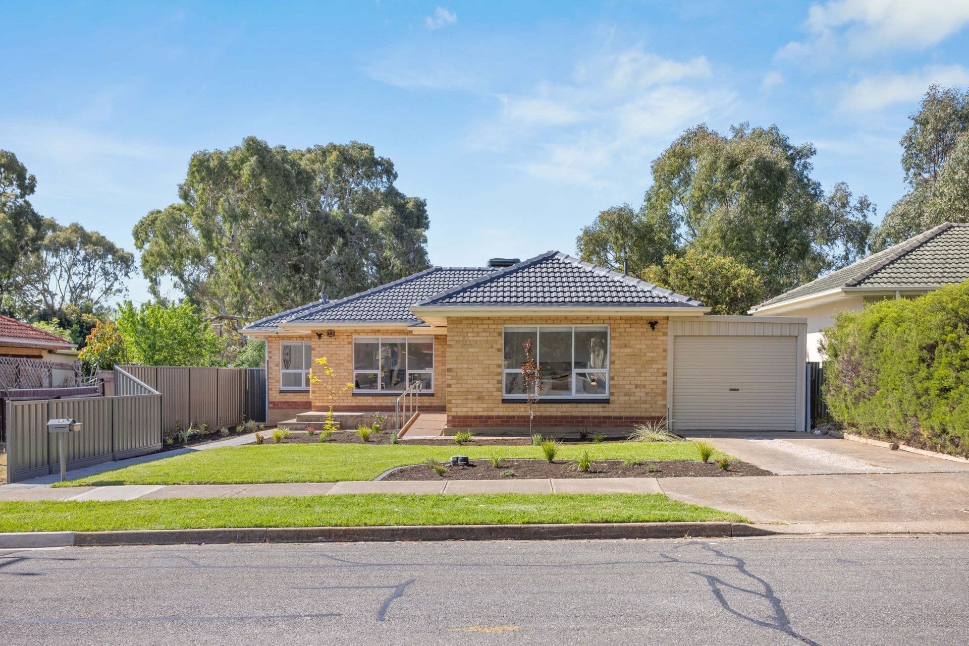 27 Malone Street, Morphett Vale, SA, 5162, Morphett Vale - Thumbnail 2