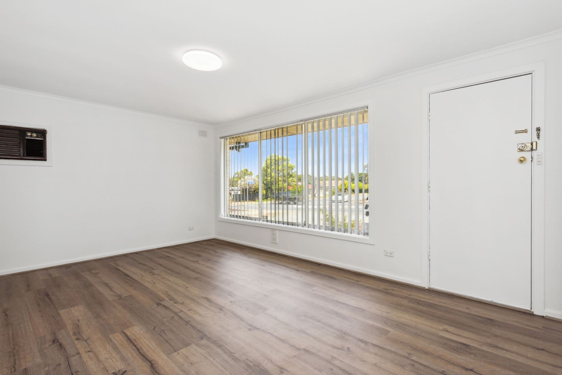 155 Elizabeth Road, Morphett Vale, SA, 5162, Morphett Vale - Thumbnail 3