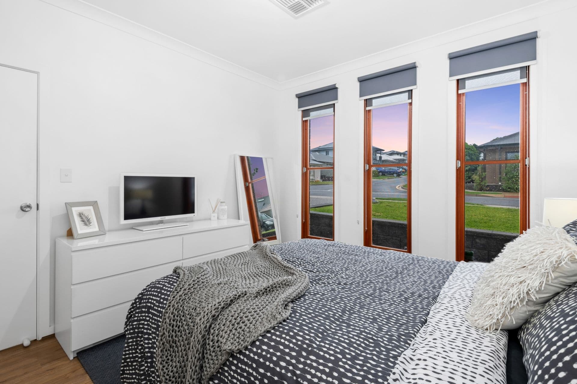 10 Harrison Street, Seaford Heights, SA, 5169, Seaford Heights - Thumbnail 4