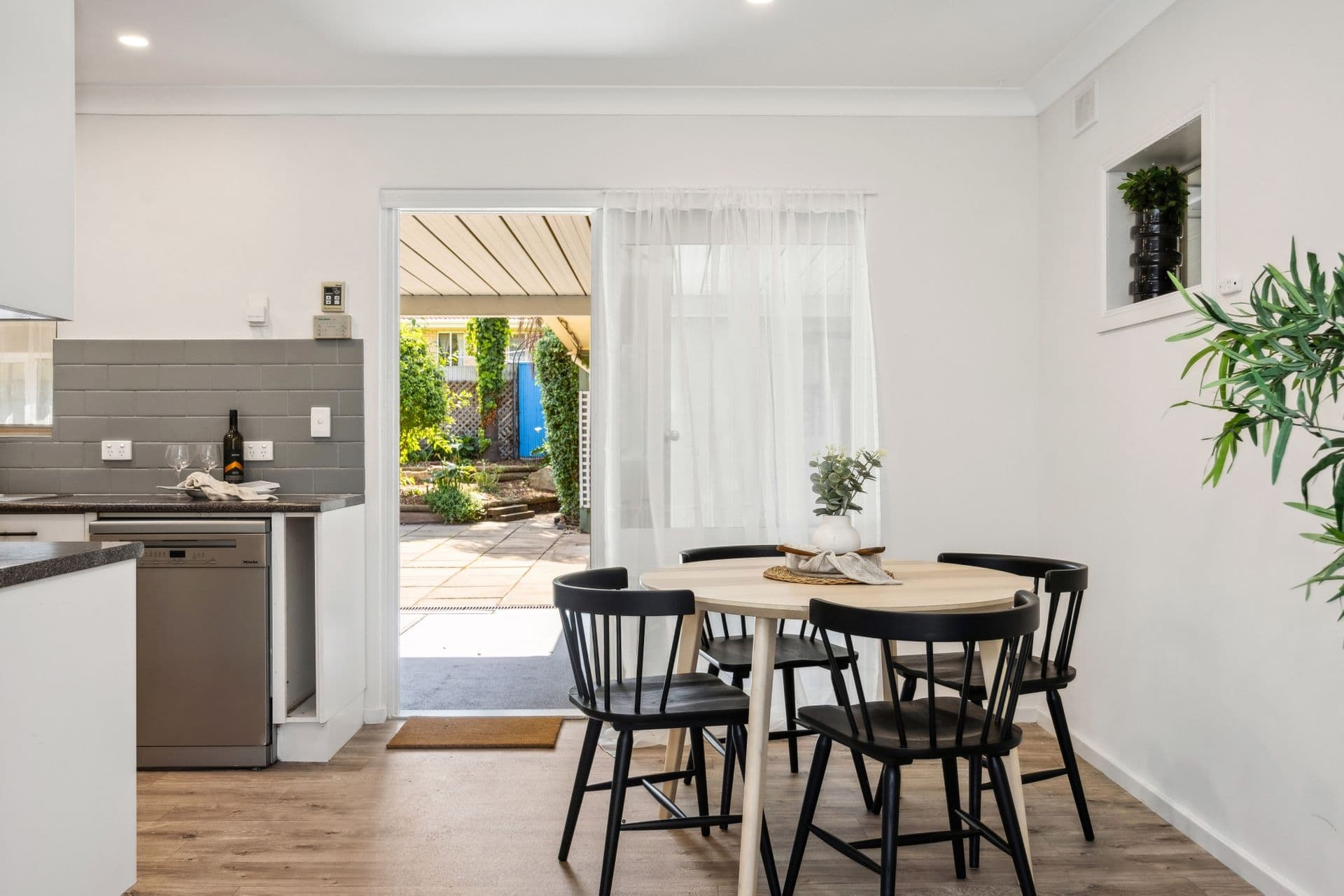 24 Arnold Drive, Hackham, SA, 5163, Hackham - Thumbnail 7