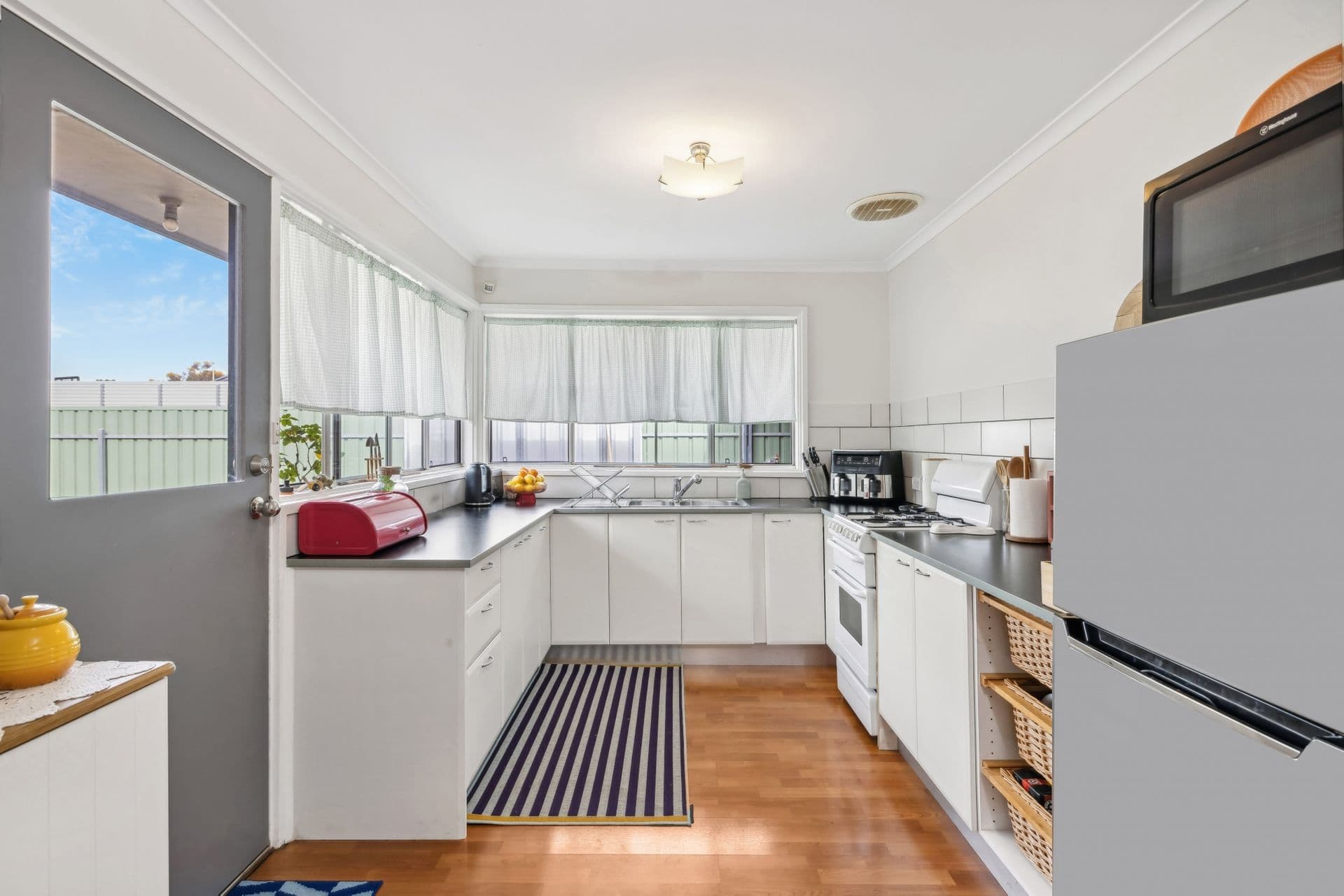 10 Louisa Street, Morphett Vale, SA, 5162, Morphett Vale - Thumbnail 3